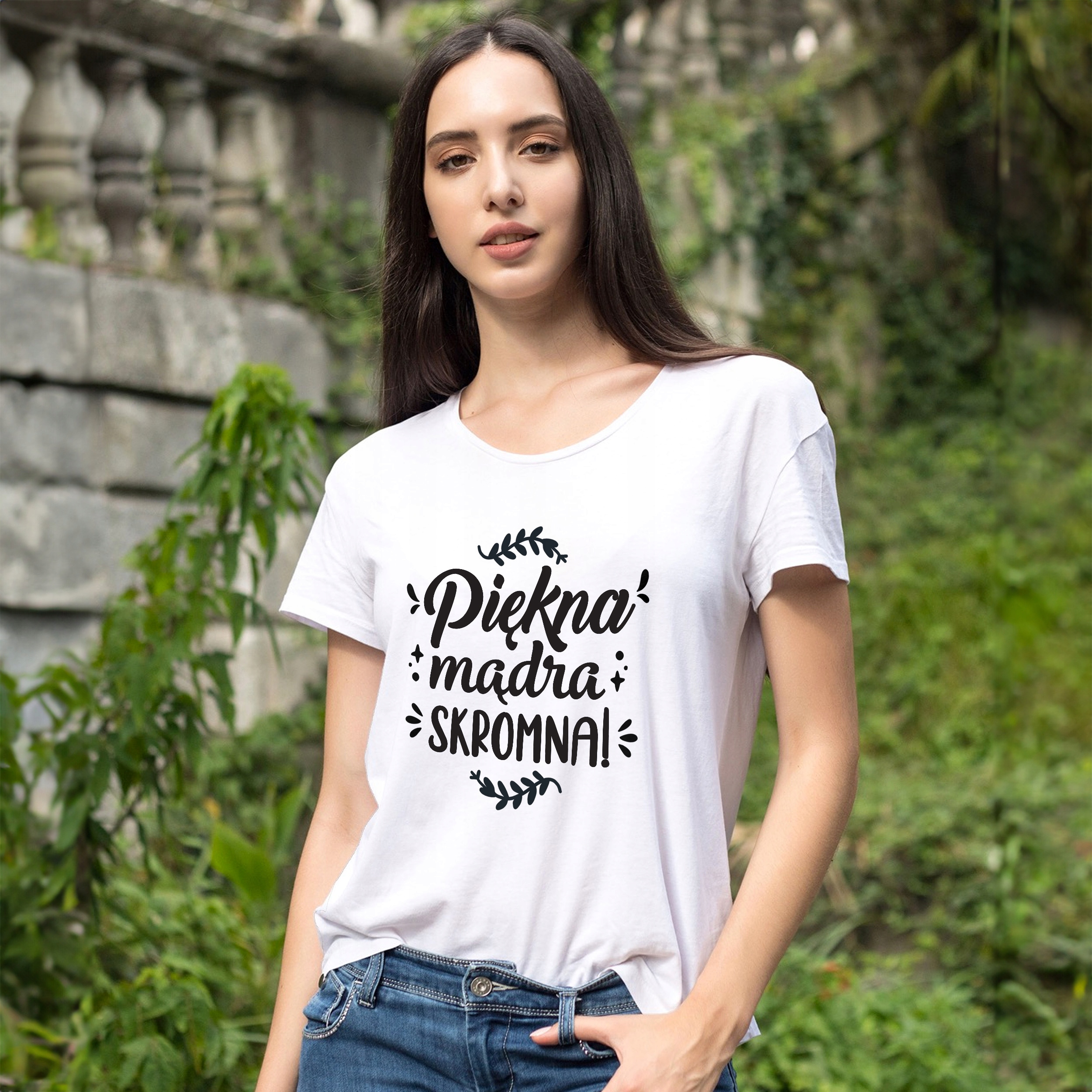 Koszulka Damska T-shirt Na Dzień Kobiet Prezent Piękna Mądra Skromna