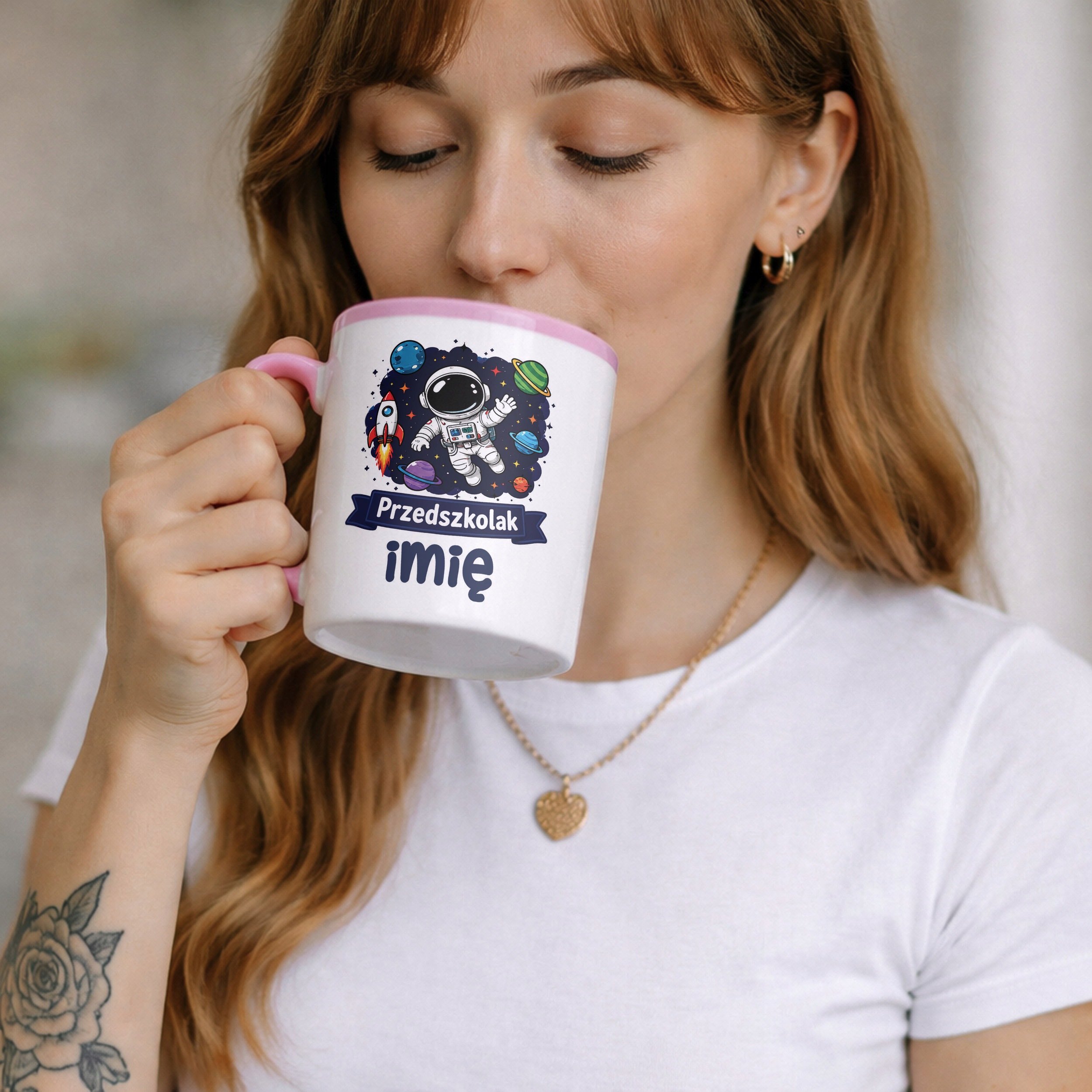 Zestaw Personalizowany Kubek Różowy Poduszka Przedszkolak Astronauta