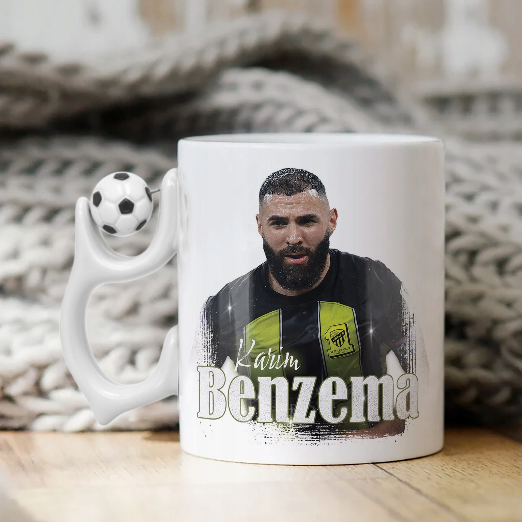 Kubek piłkarski Karim Benzema dla kibiców Al-Ittihad Prezent