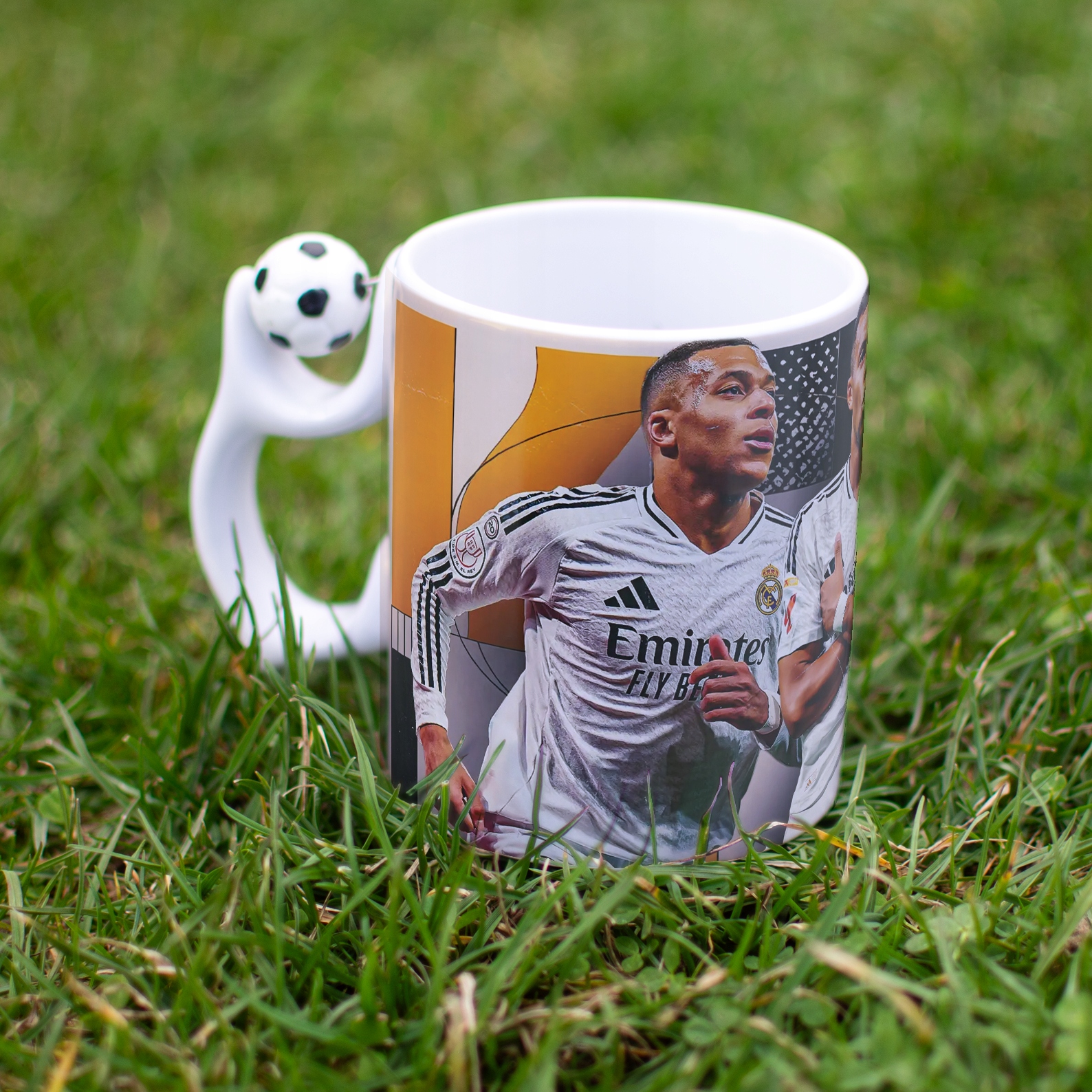 Kubek piłkarski Kylian Mbappe dla fanów Real dla kibica