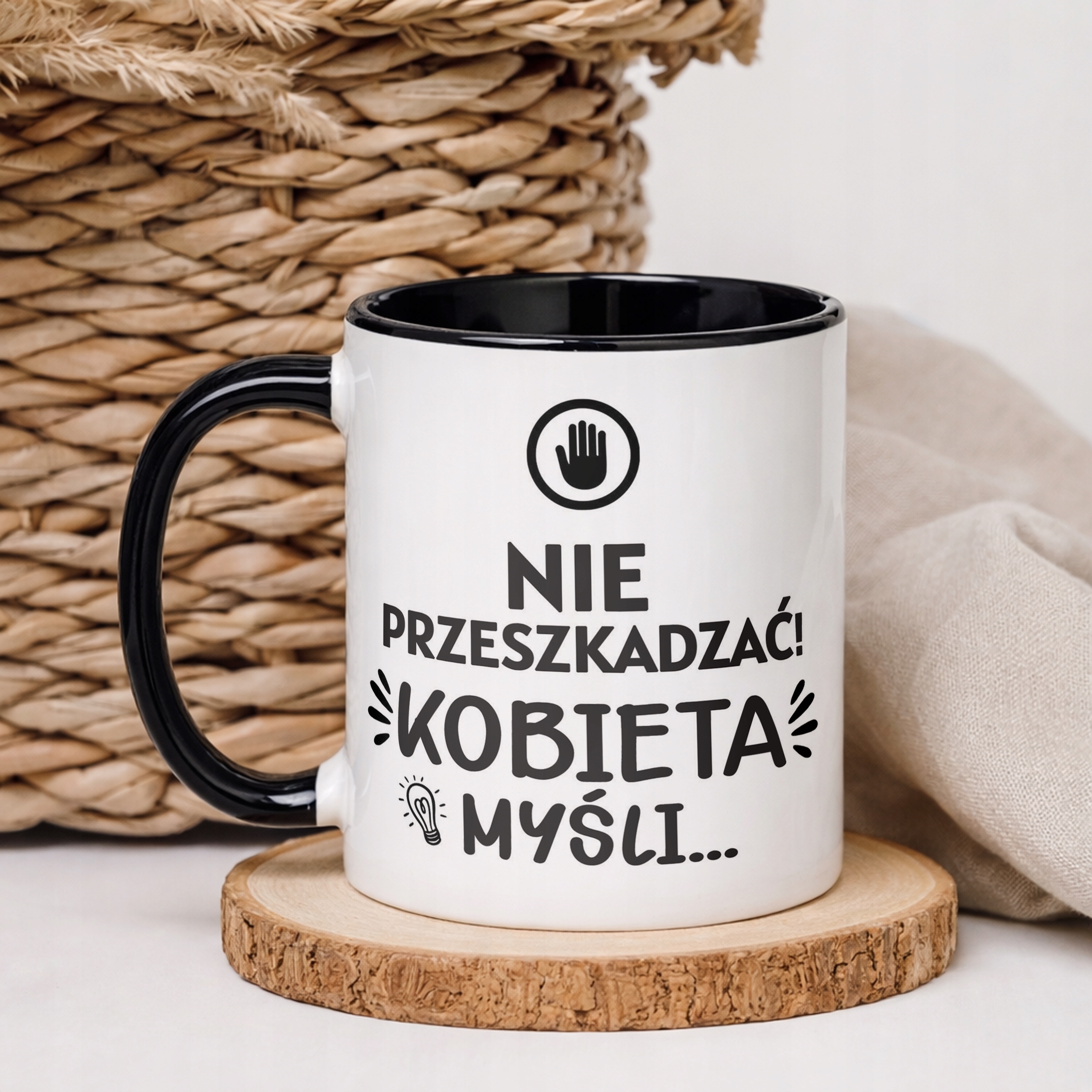 Kubek Czarny Dzień Kobiet Dla Kobiety Dziewczyny Prezent Upominek