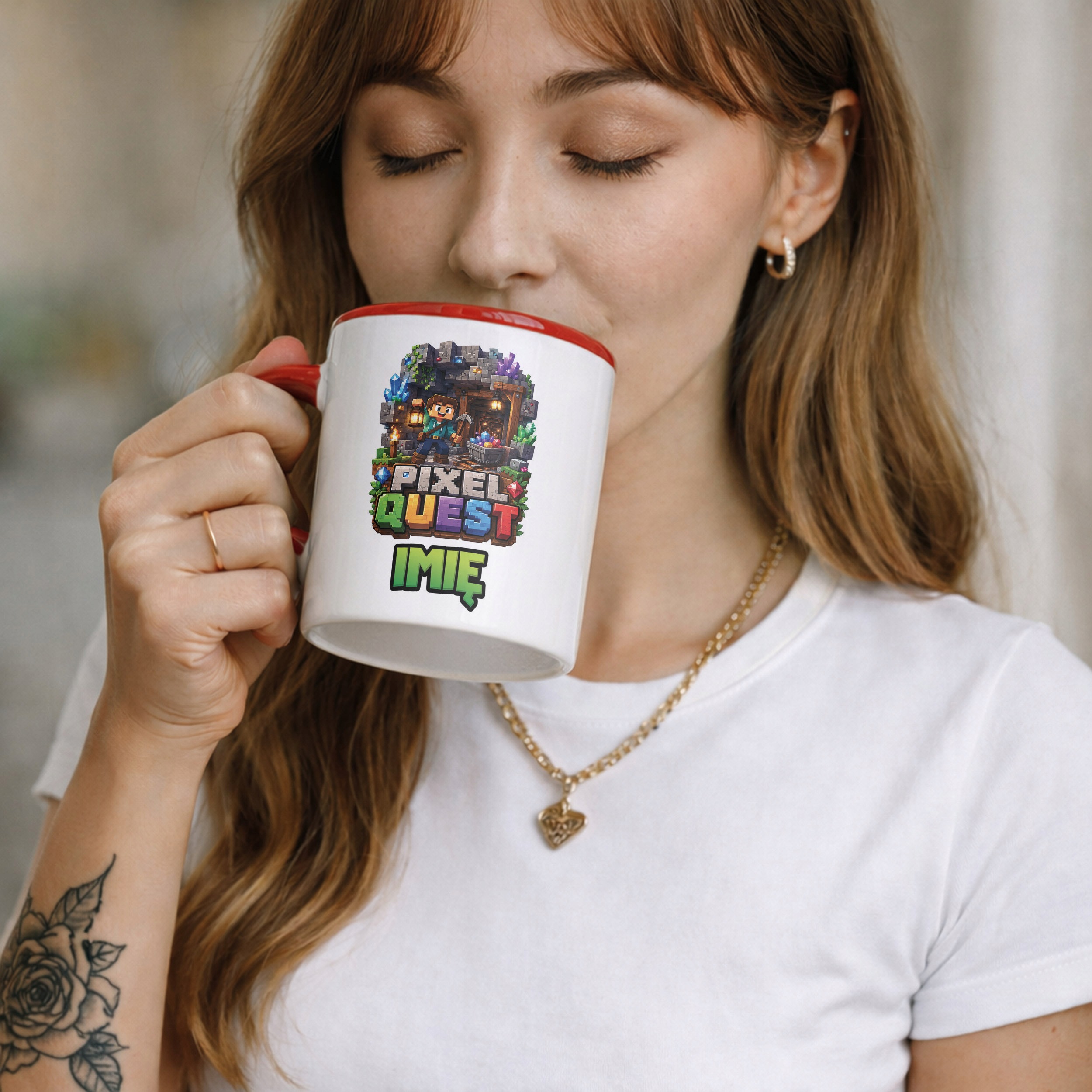 Zestaw Personalizowany Kubek Czerwony Poduszka gra Pixel Quest Prezent