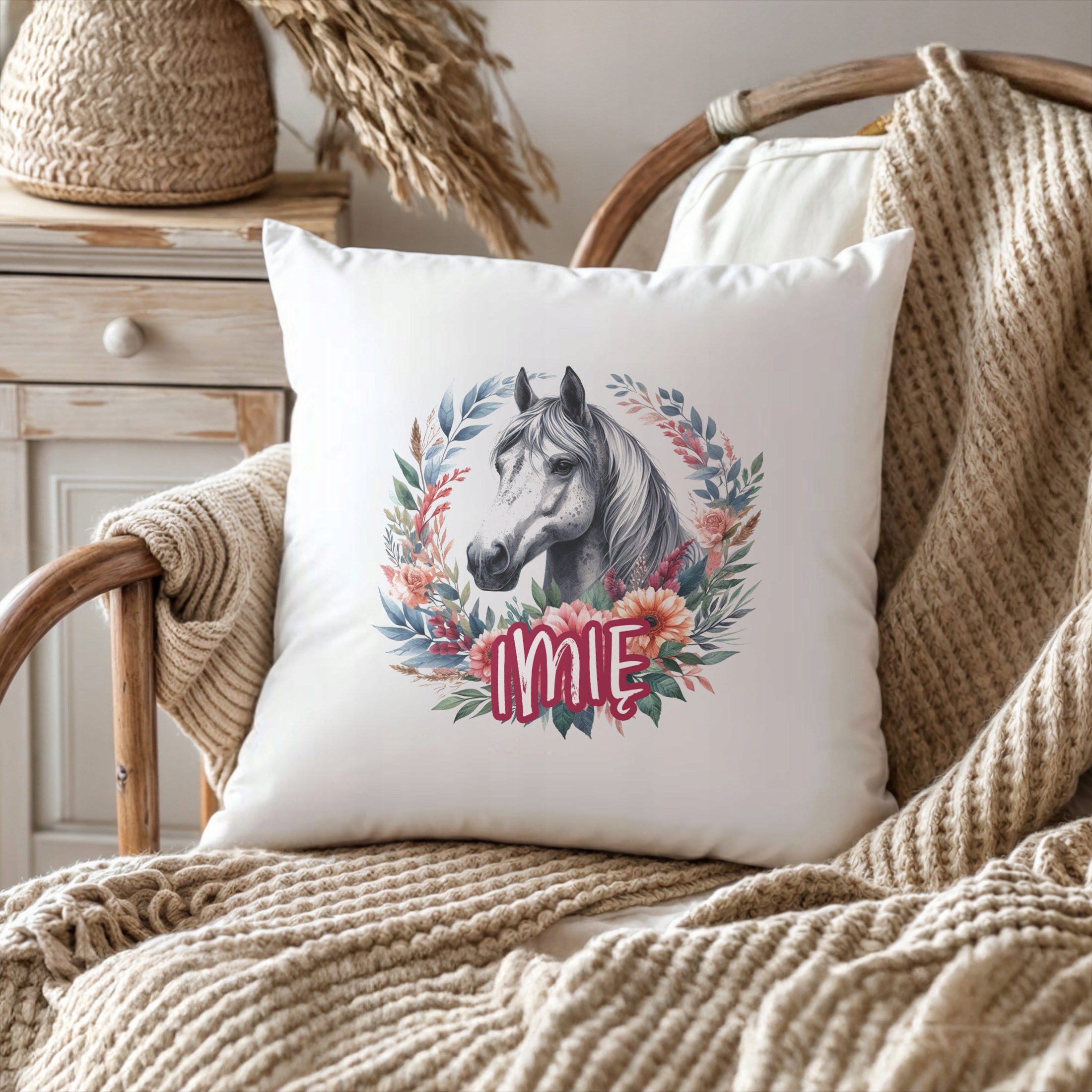 Poduszka 38×38 cm Jednorożec Bajka Prezent z twoim imieniem