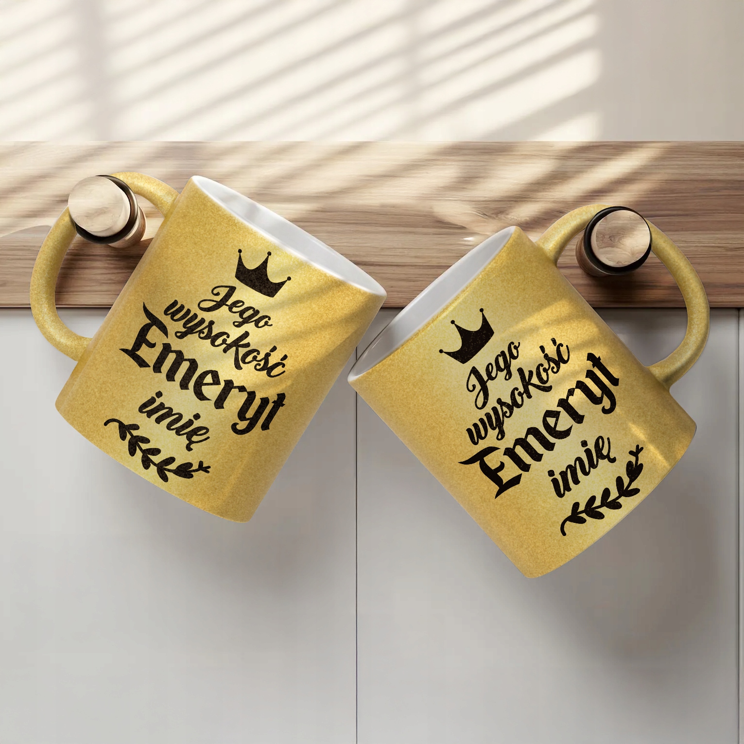 Złoty kubek brokatowy personalizowany Emerytura Dla Emeryta Prezent