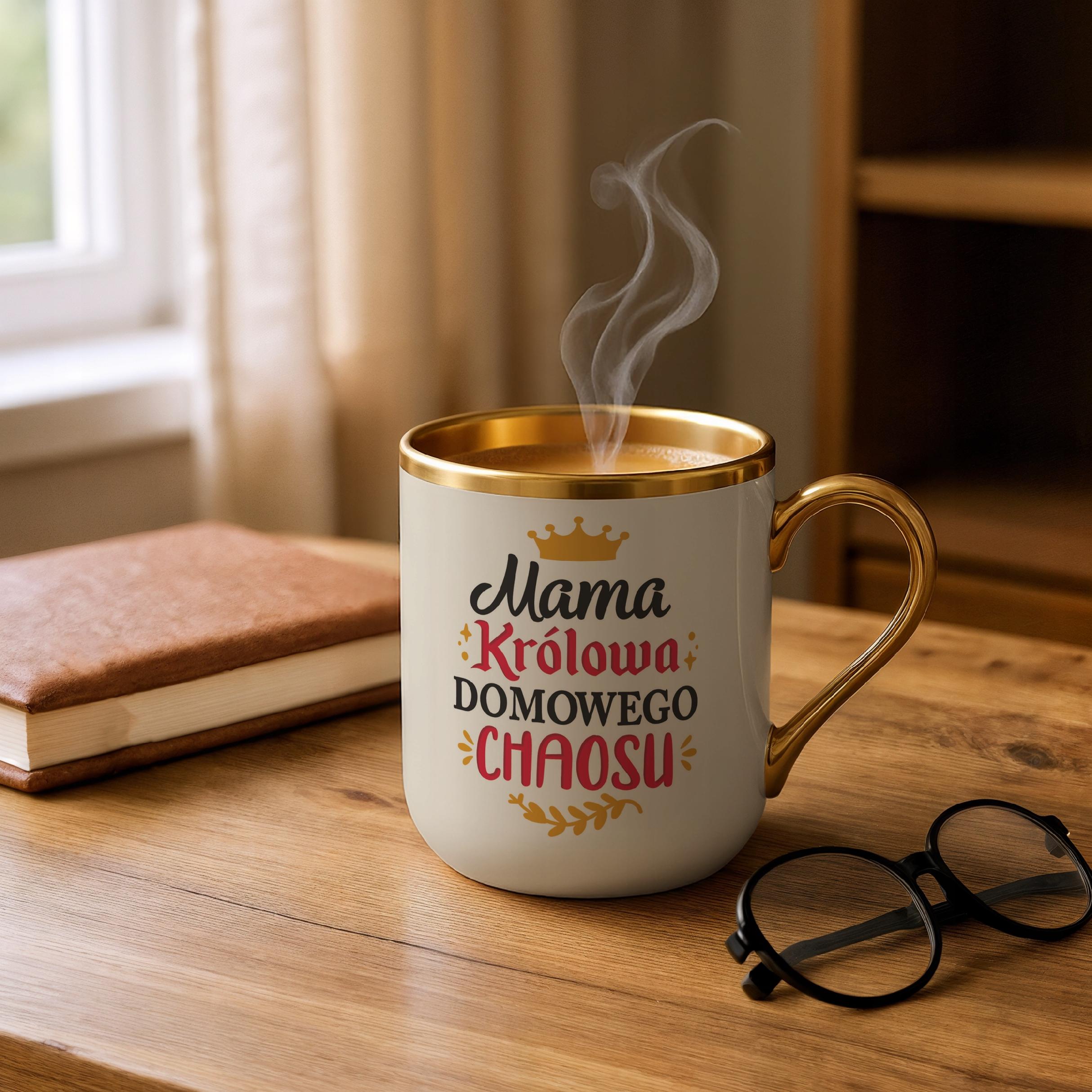 Kubek Premium Złoty Ecru Dzień Matki Prezent Królowa Domowego Chaosu