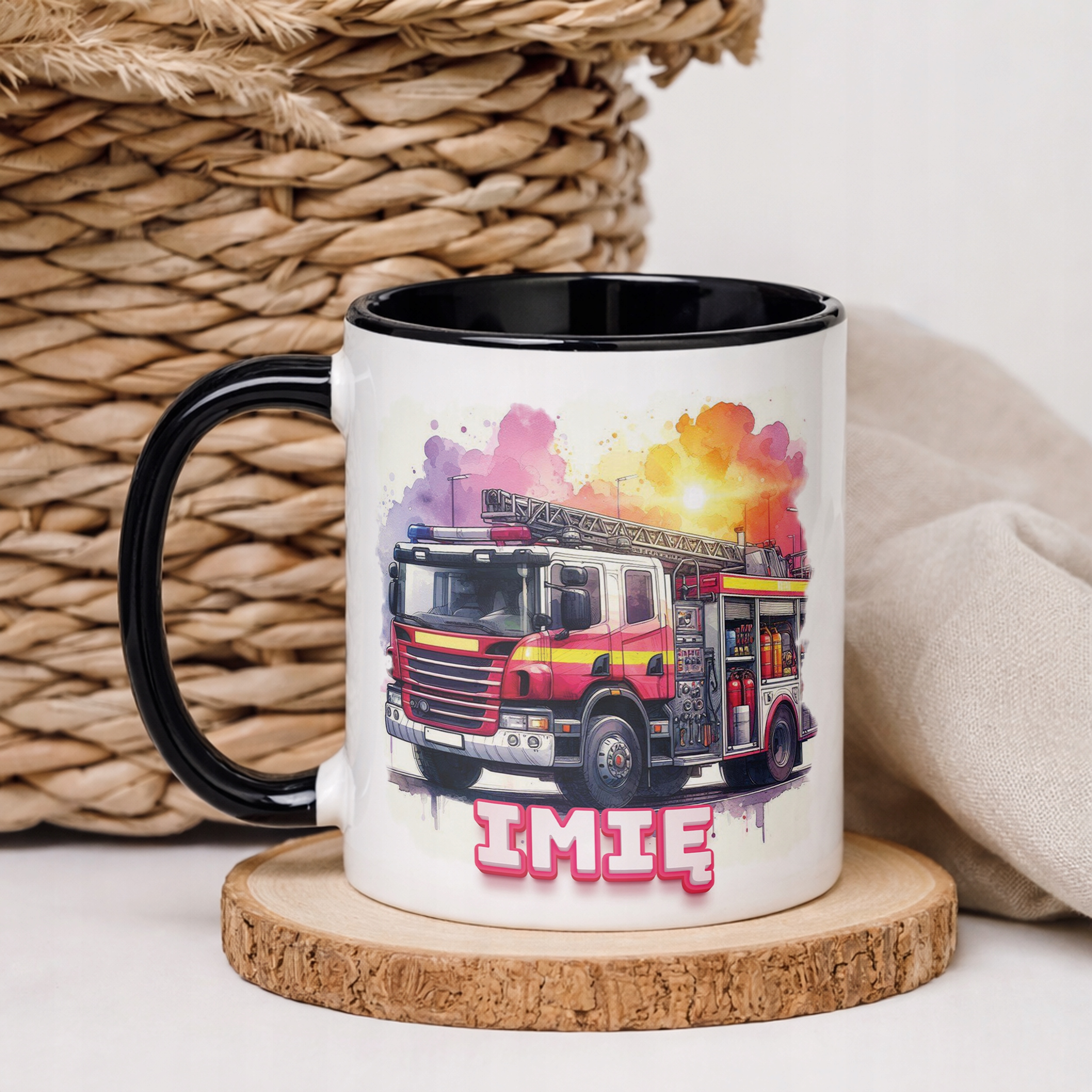 Kubek Czarny Personalizowany Dla Strażaka Wóz Strażacki Prezent
