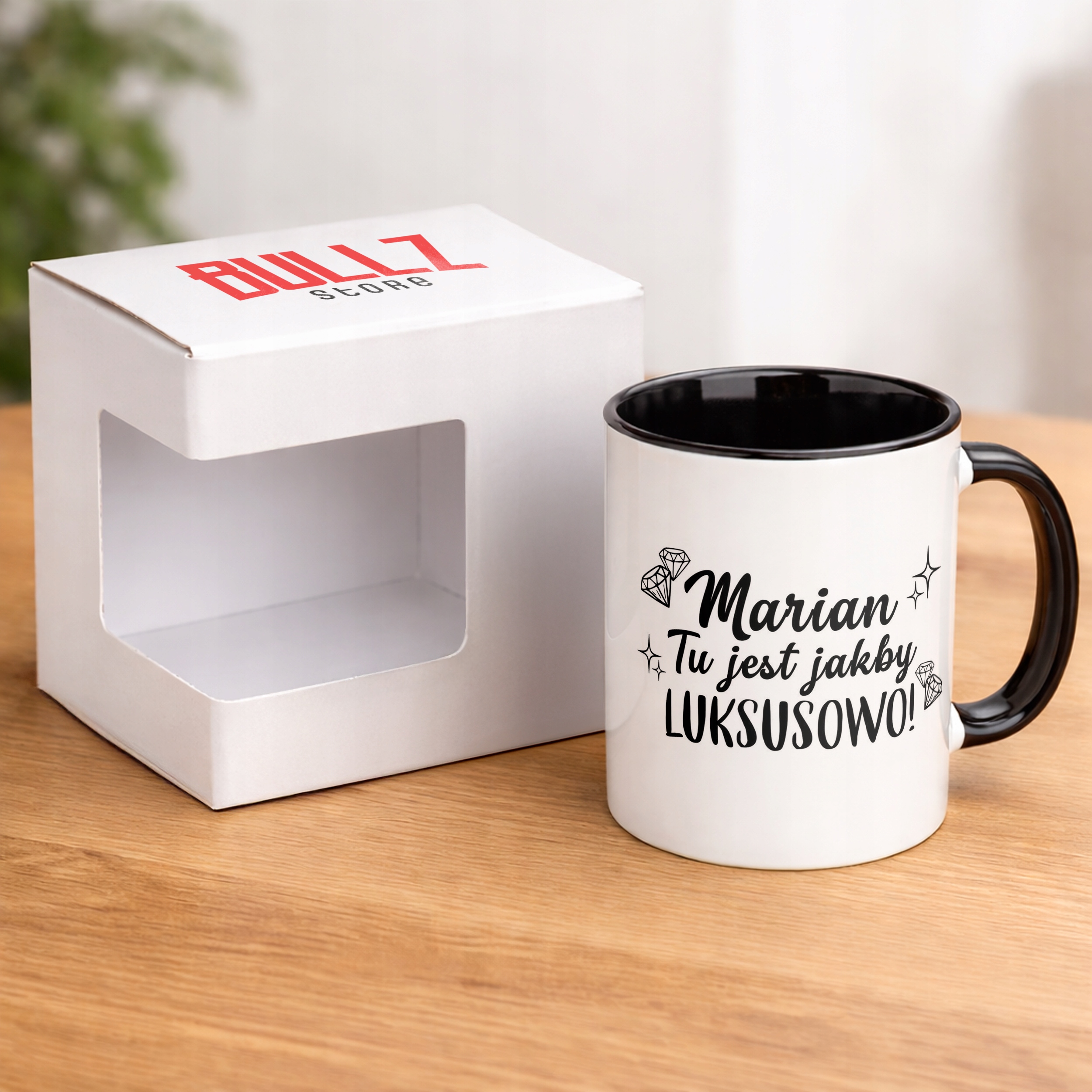 Kubek Czarny Marian Tu Jest Jakby Luksusowo Zabawny Prezent
