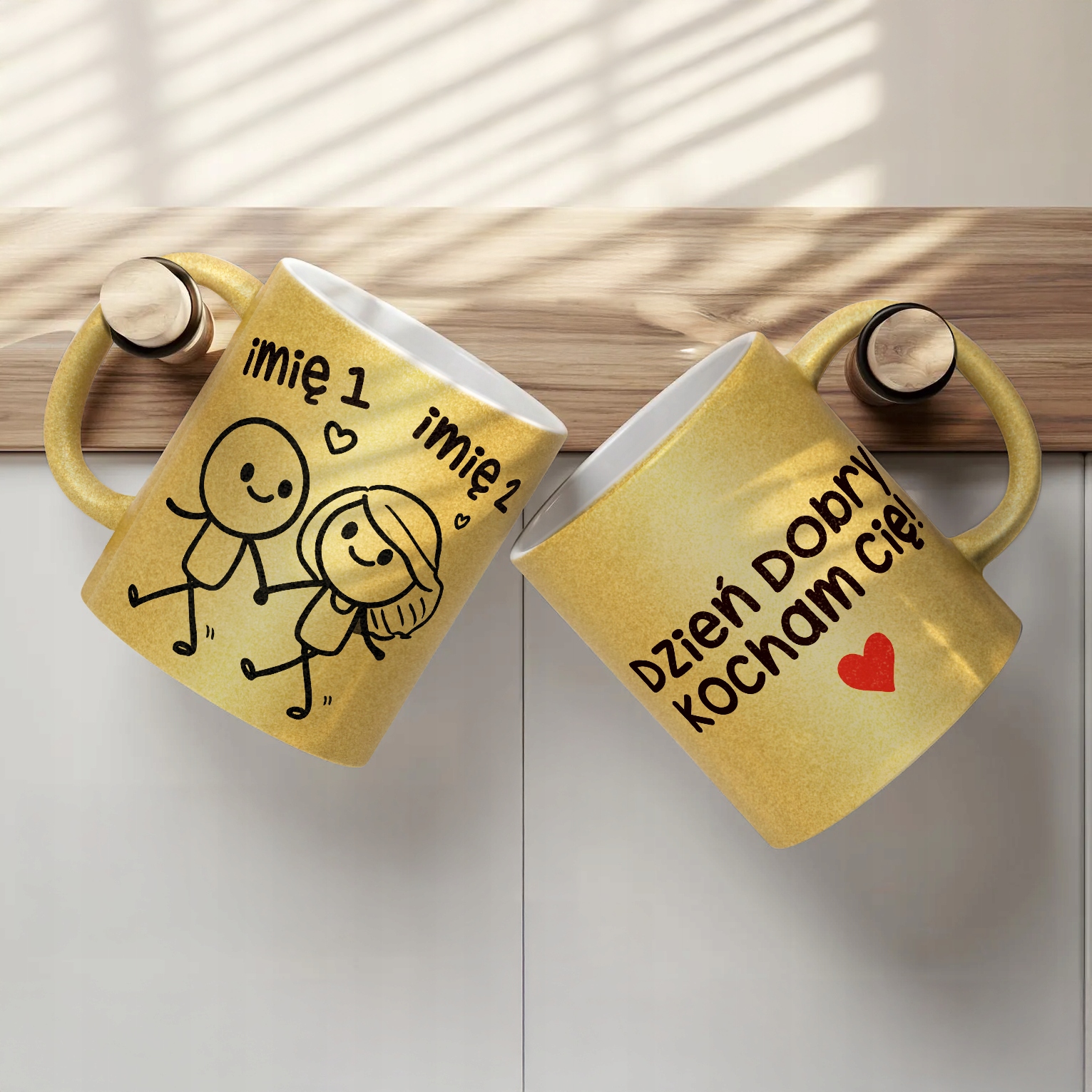 Złoty kubek brokatowy personalizowany Walentynki Prezent Upominek