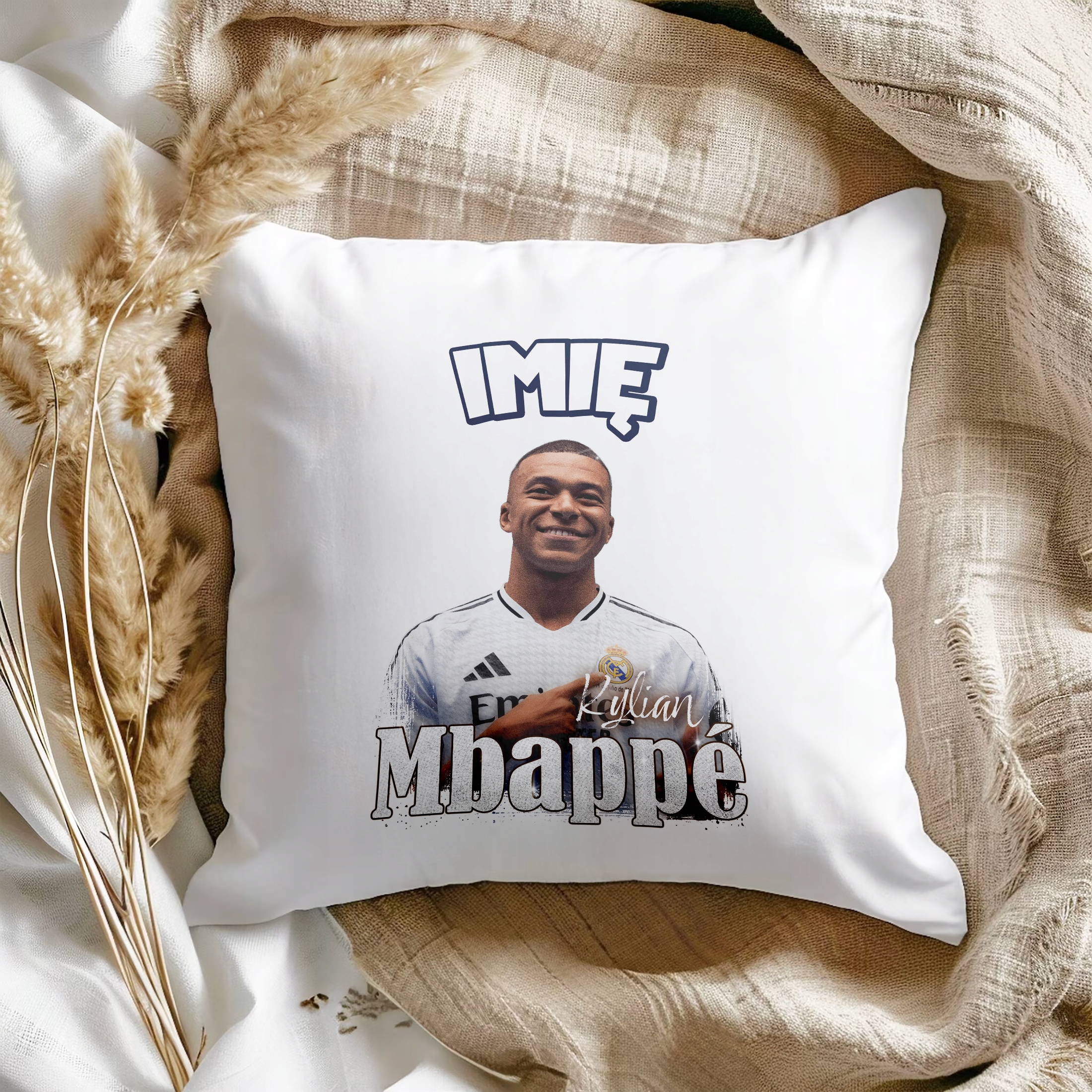 Poduszka personalizowana 38x38cm Kylian Mbappe dla kibiców Real Madryt