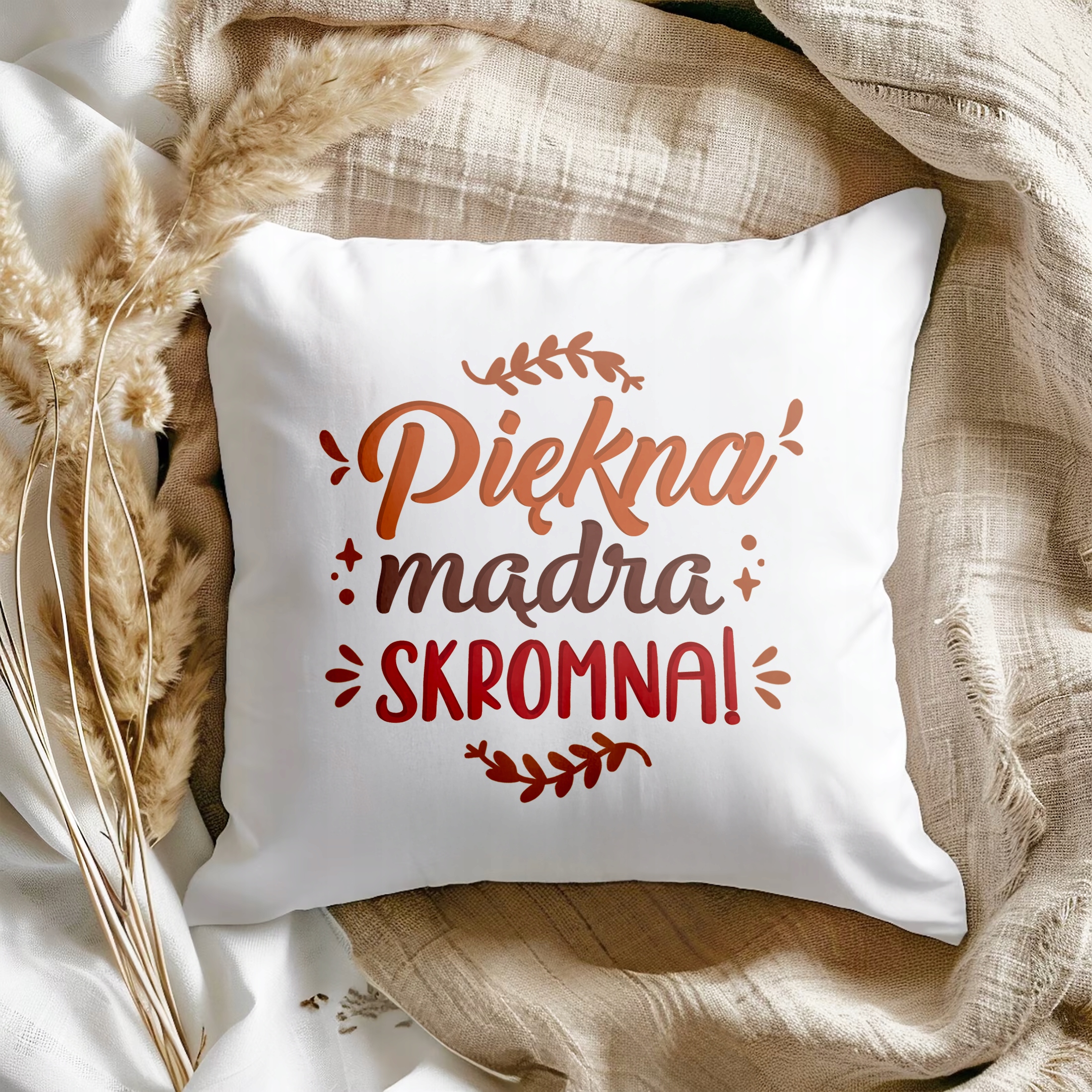 Poduszka 38x38cm Dzień Kobiet Prezent Dla Kobiety Piękna Mądra Skromna