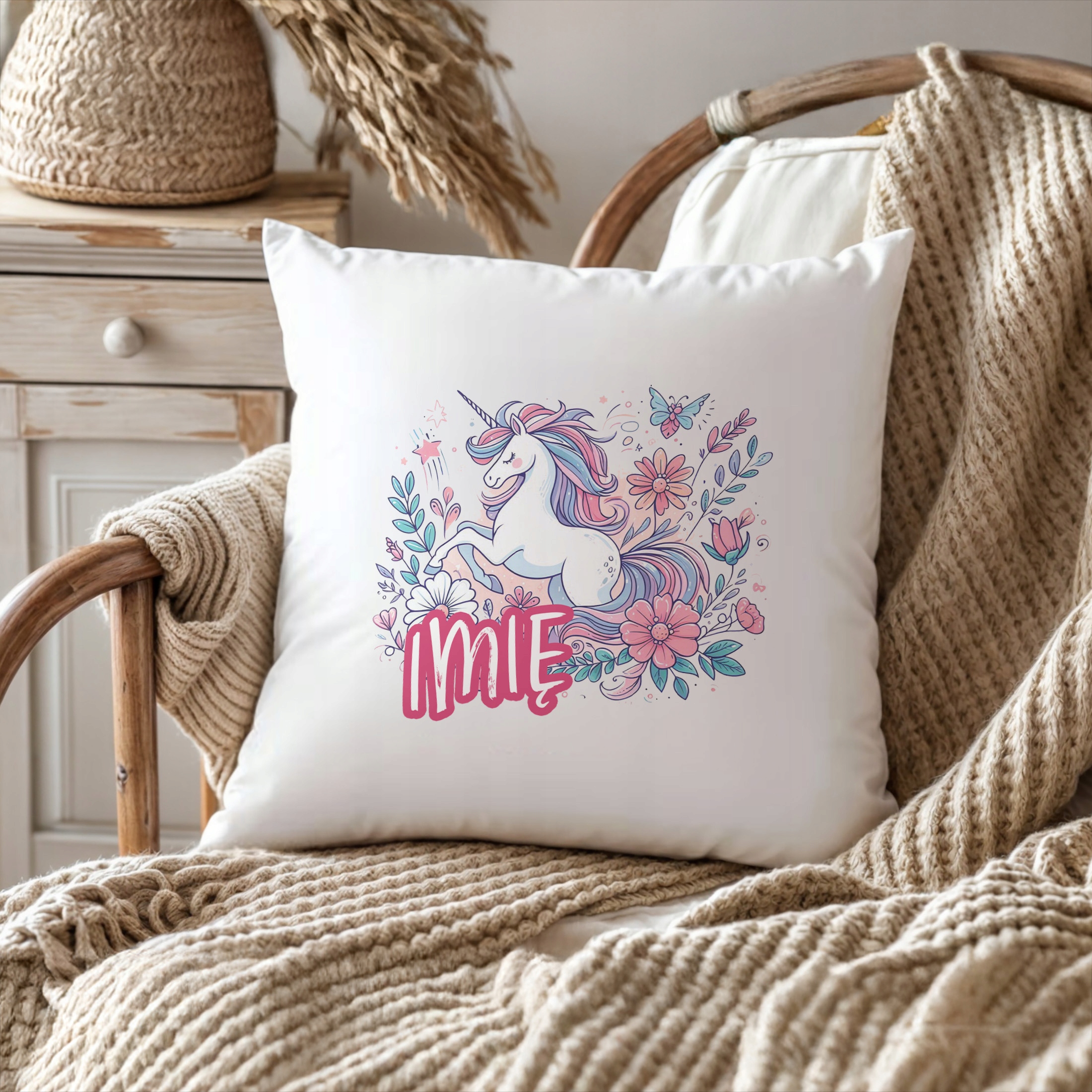 Poduszka 38×38 cm Jednorożec Bajka Prezent z twoim imieniem