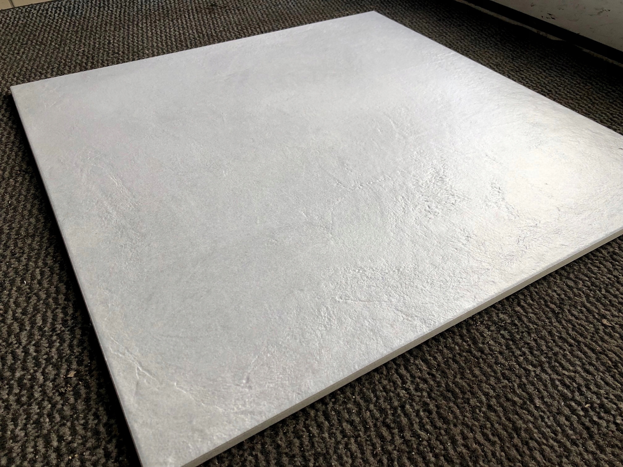 ANTYPOŚLIZGOWY gres 60x60 ze strukturą - atest R10