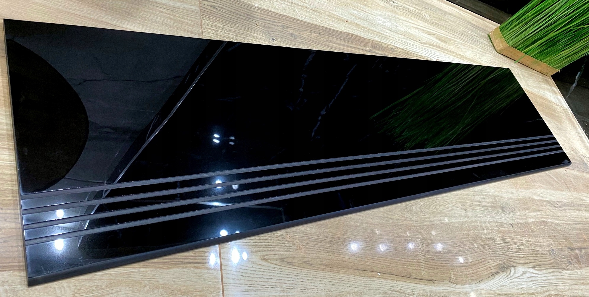 Czarne gładkie błyszczące płytki na schody 100x30 WYSOKI POŁYSK super black