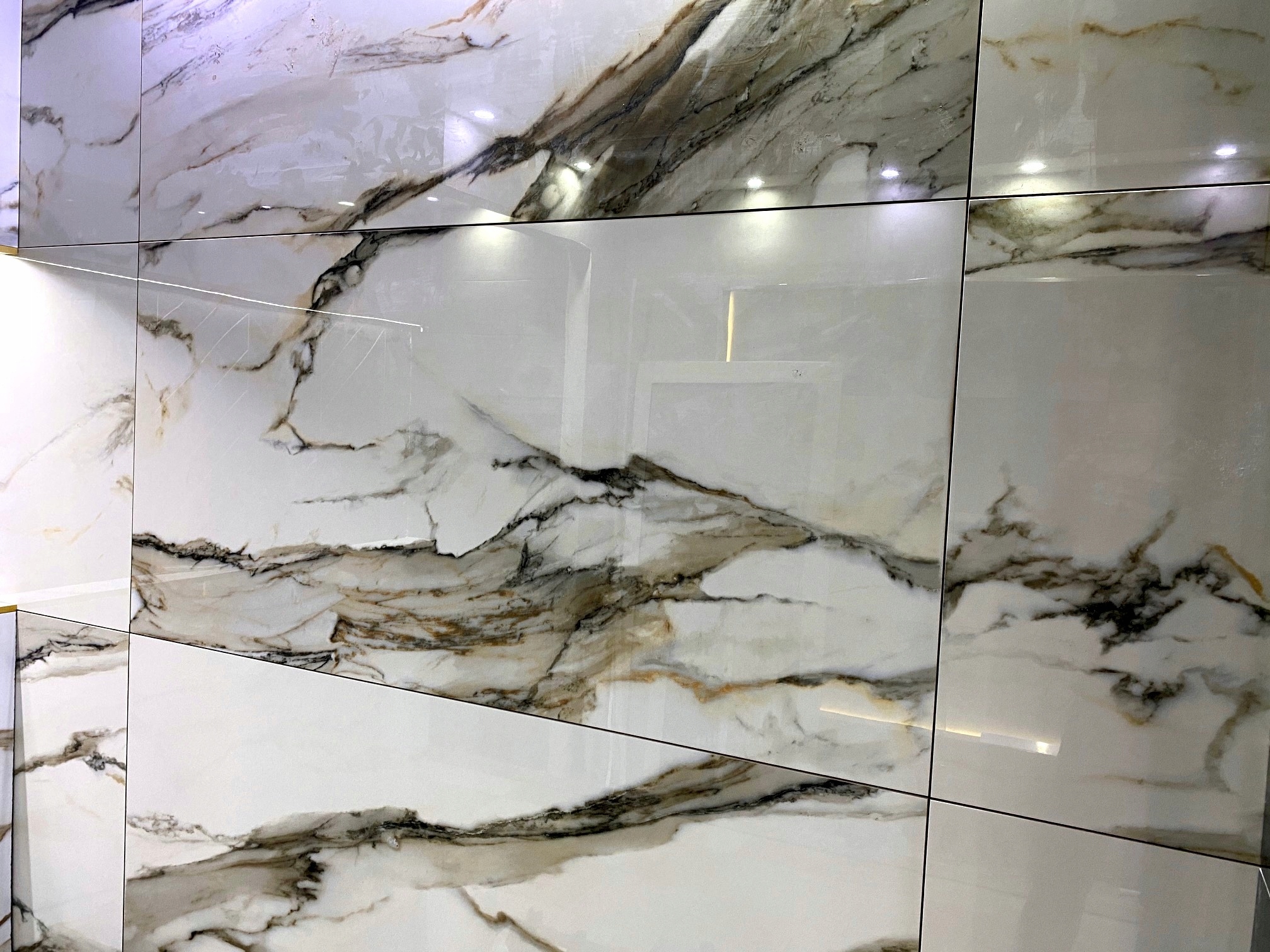 Gres polerowany marmuropodobny 120x60 POŁYSK