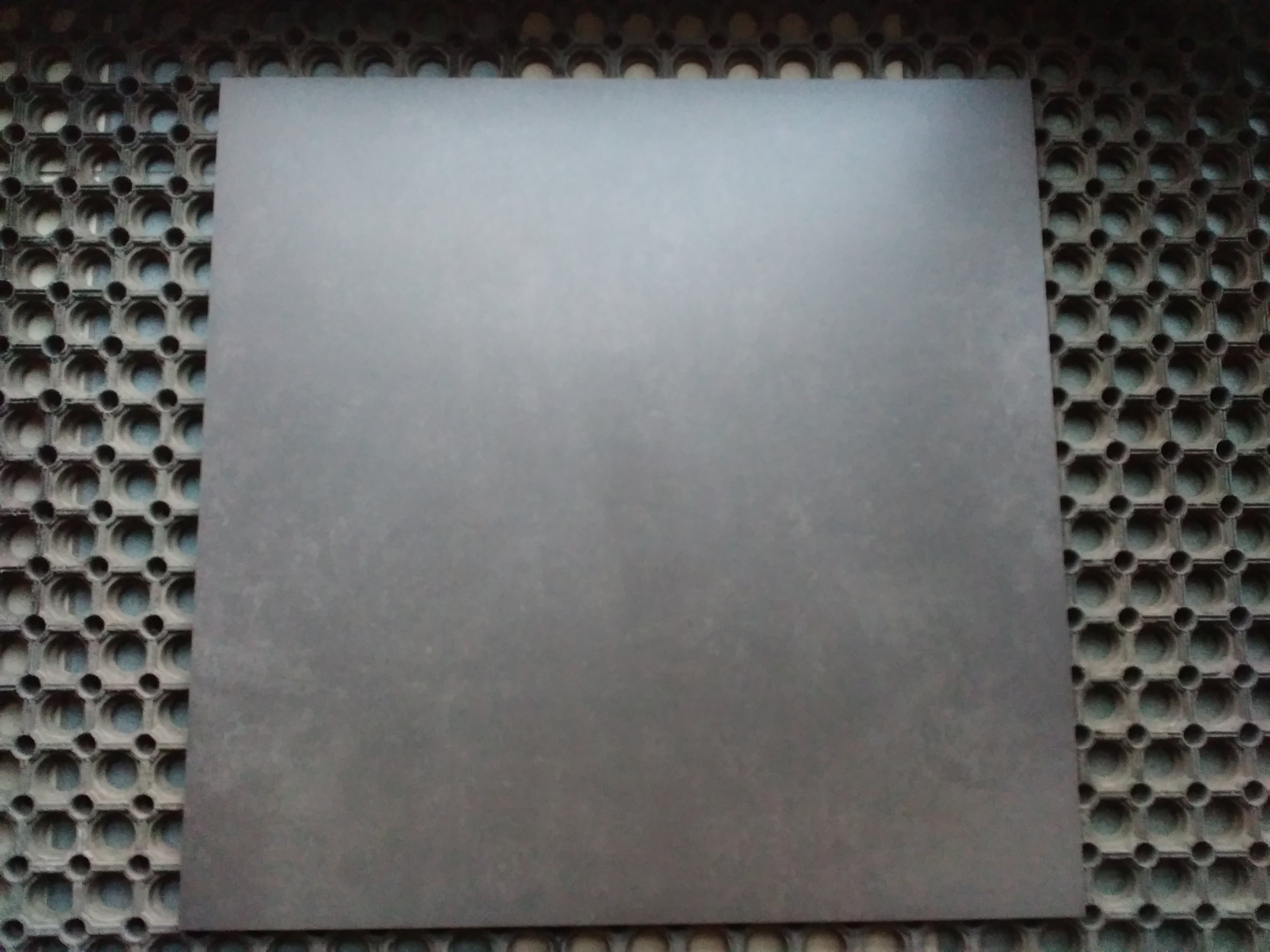 Barwiony w masie gres SZARY GRAFIT 60X60