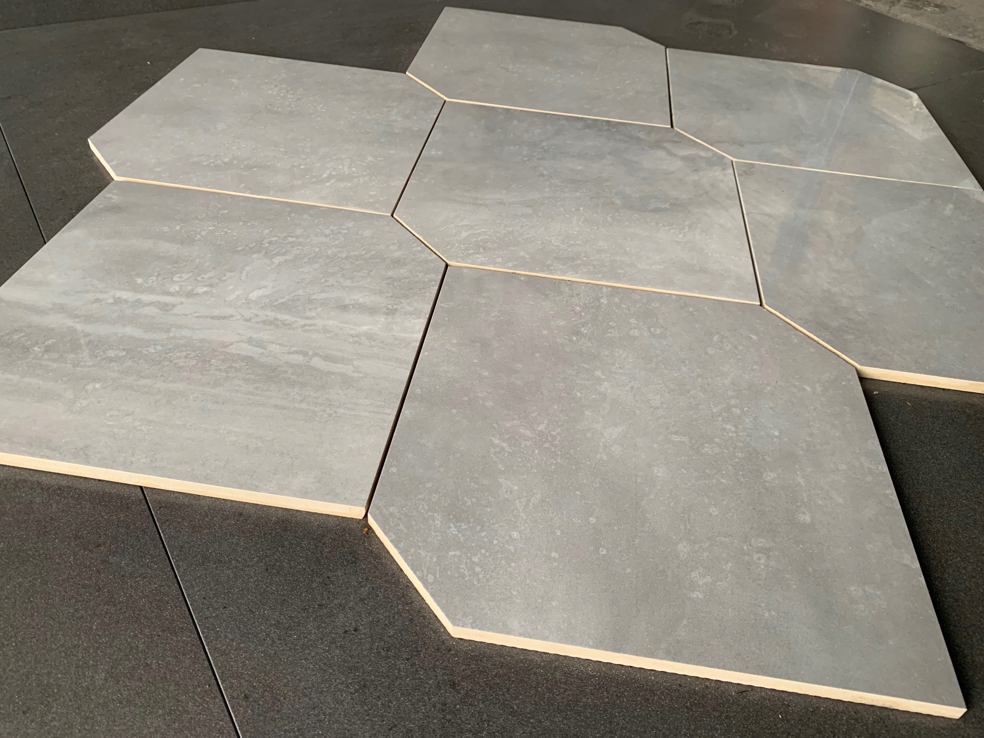 Gres polerowany HEKSAGONALNY - szary WYSOKI POŁYSK