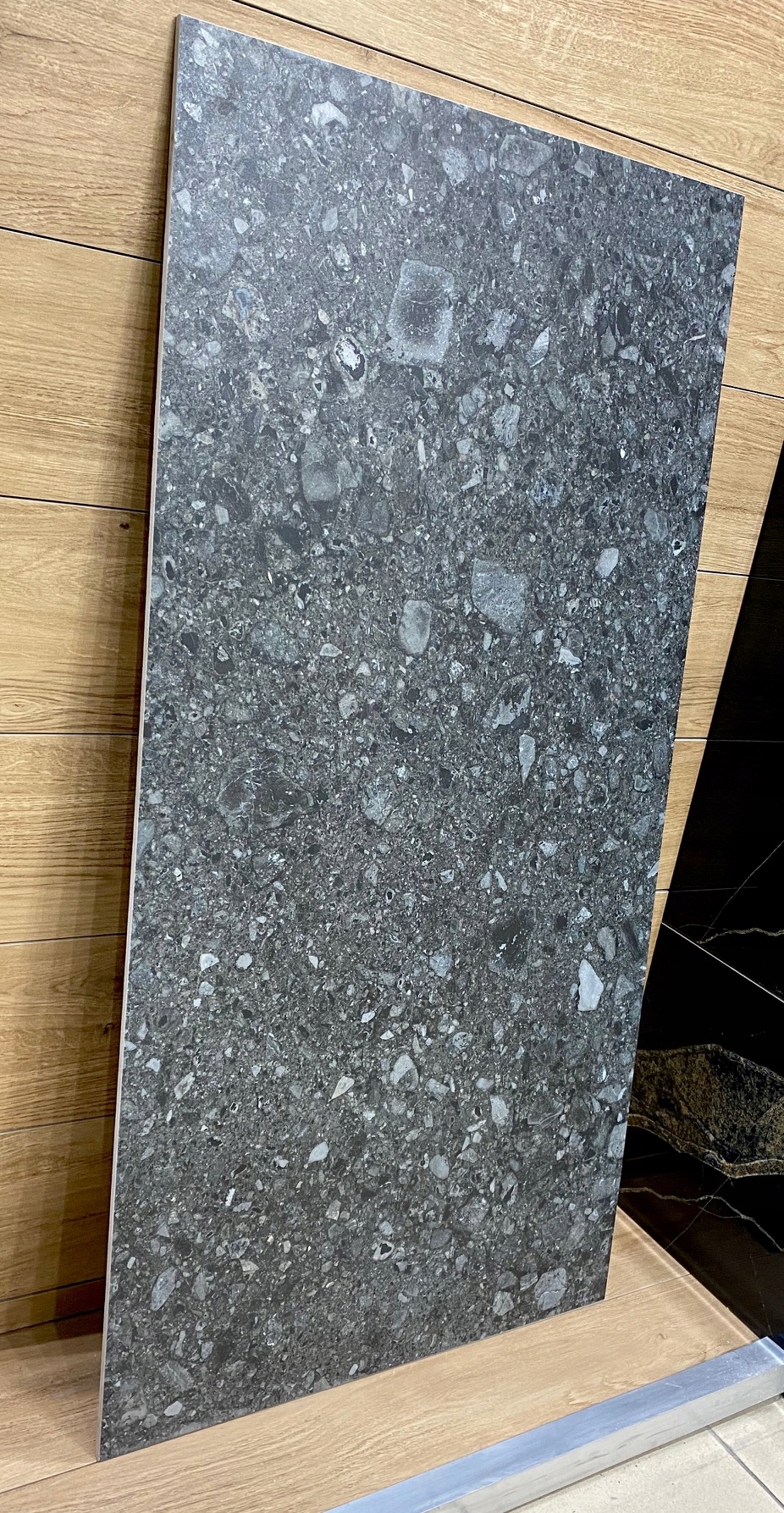 POGRUBIONY gres jak BETON LASTRIKO 120x60 grafit