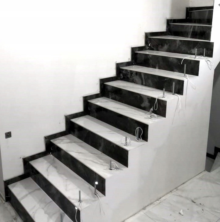 Płytki na schody CALACATTA 120x30 WYSOKI POŁYSK