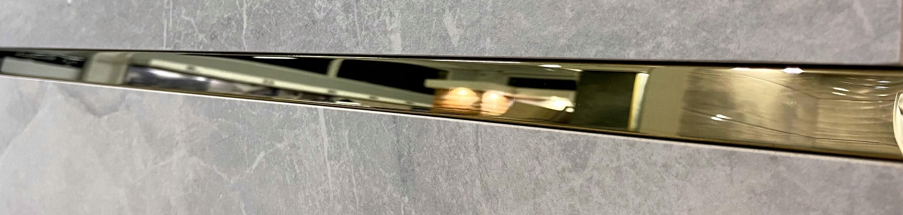 Listwa dekoracyjna do płytek ZŁOTA 2cm x 2mb