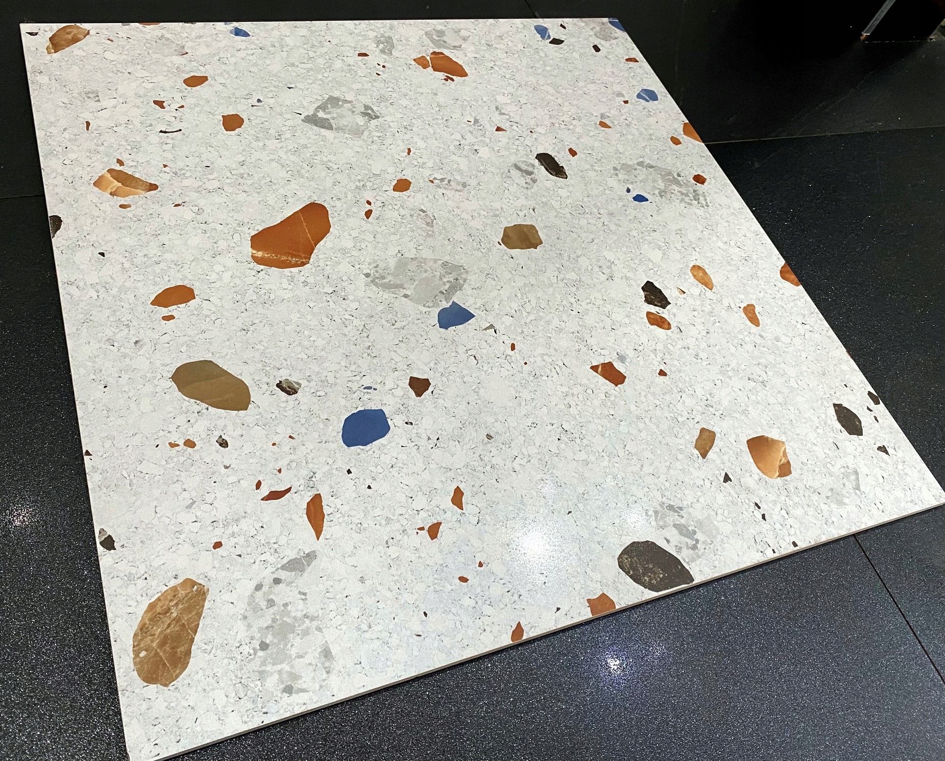 Twardy gres LASTRIKO Terrazzo Straciatella 120x60
