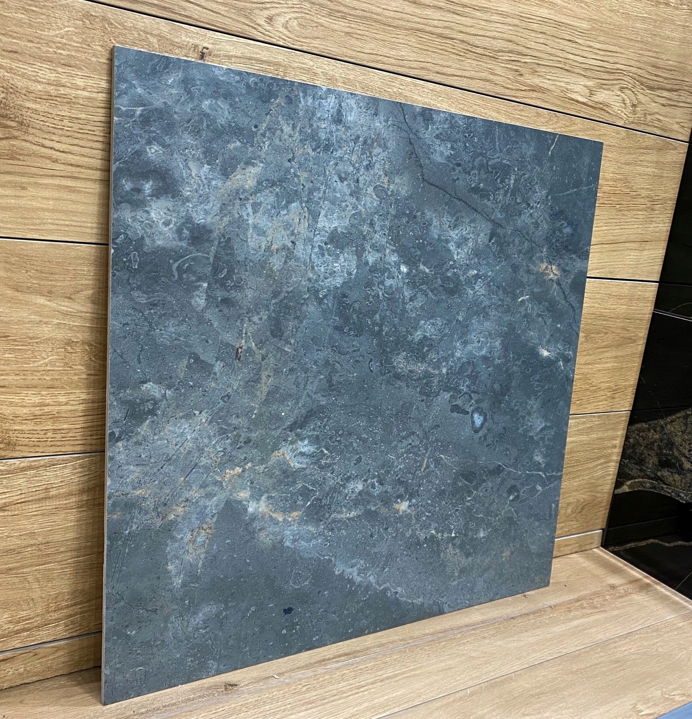 Gres wielkoformatowy 120x120 MARMUR GRAFIT SZARY