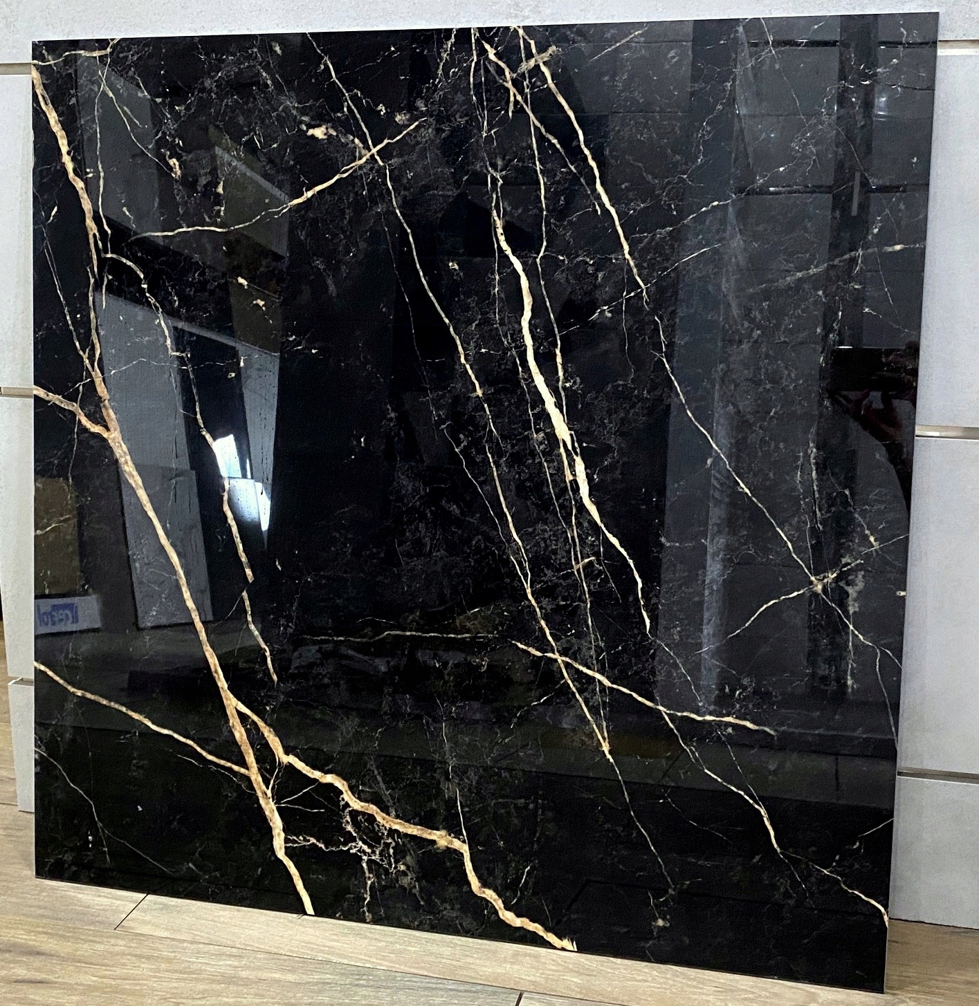 Czarny marmur WYSOKI POŁYSK 60x60 gres JAK MARMUR