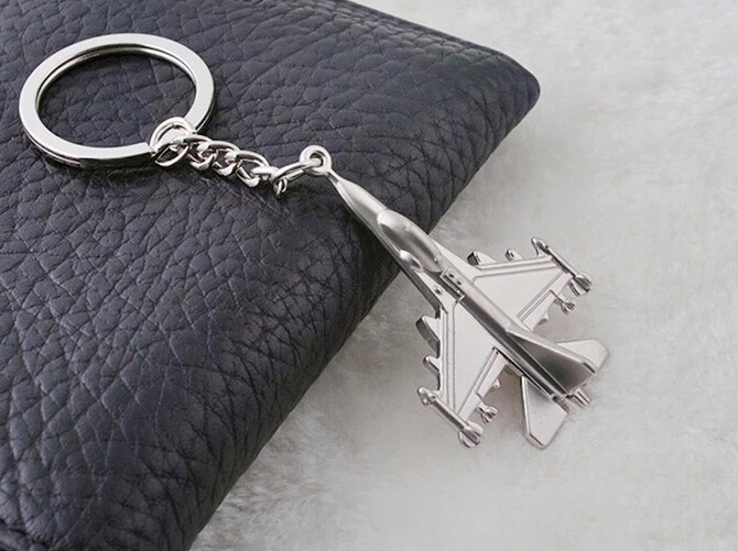 Breloczek samolot myśliwiec F16 TOP GUN Tom Cruise