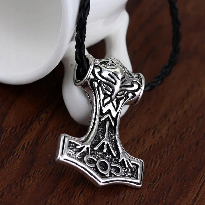 Naszyjnik Totem Amulet Mjolnir Thor Odyn Runy Młot