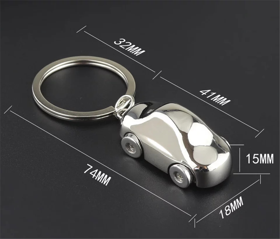 Brelok Samochodzik Cars Srebrny Tuning Ozdoba Breloczek do kluczy Zawieszka