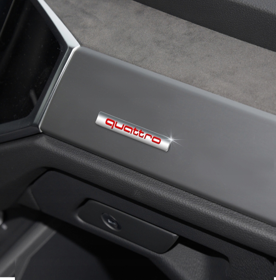 Emblemat Znaczek Napis Logo Quattro Audi Q3 Lifting Naklejka na Samochód 3D