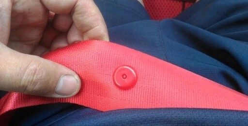 Spinka pasów stoper auto blokada nit klamra klips