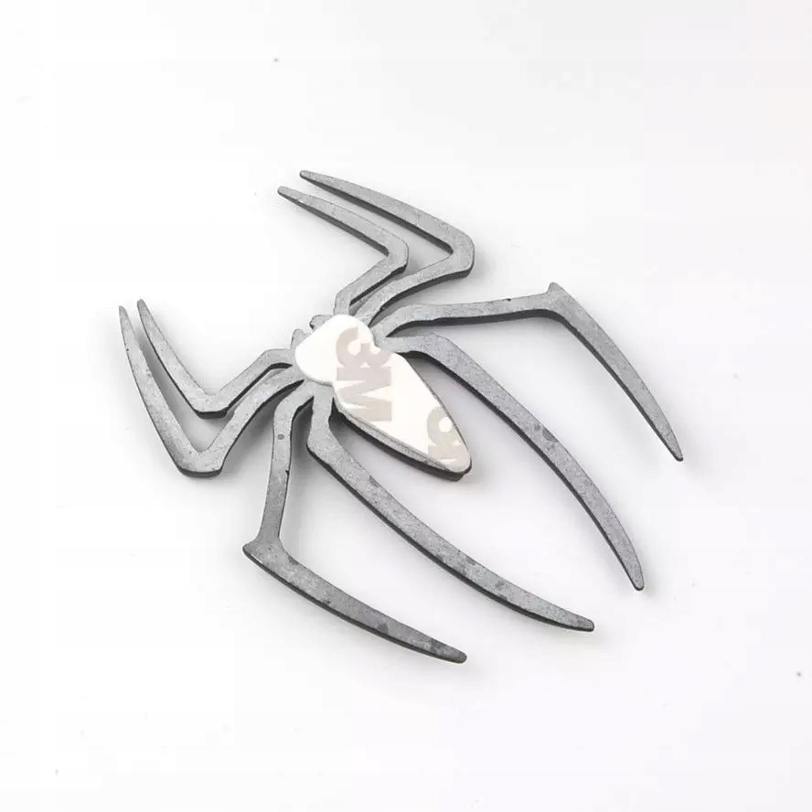 Emblemat 3D Spider Man Pająk Tuning Chrom Ozdoba do Auta na Deskę Znaczek