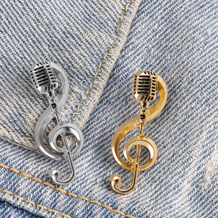 Broszka Pin Nuta Przypinka Mikrofon z Kluczem Wioliniowym Artysta Music