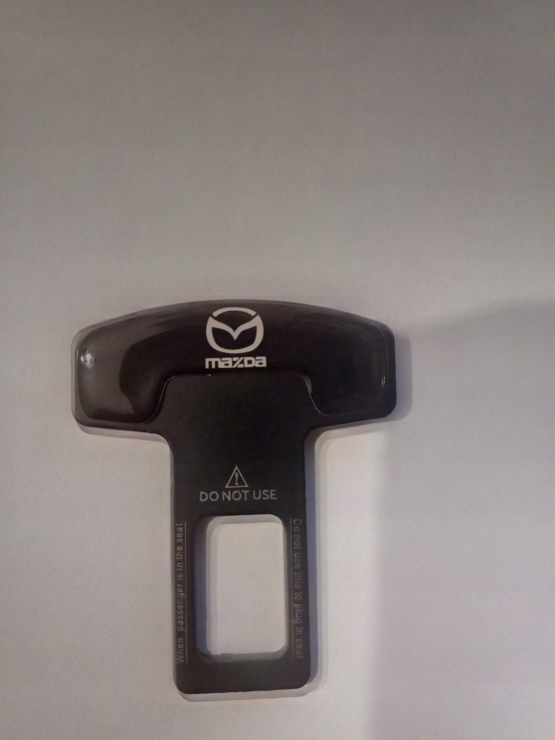 Mazda wtyk wyłącznik zaślepka pasów tuning buzzer