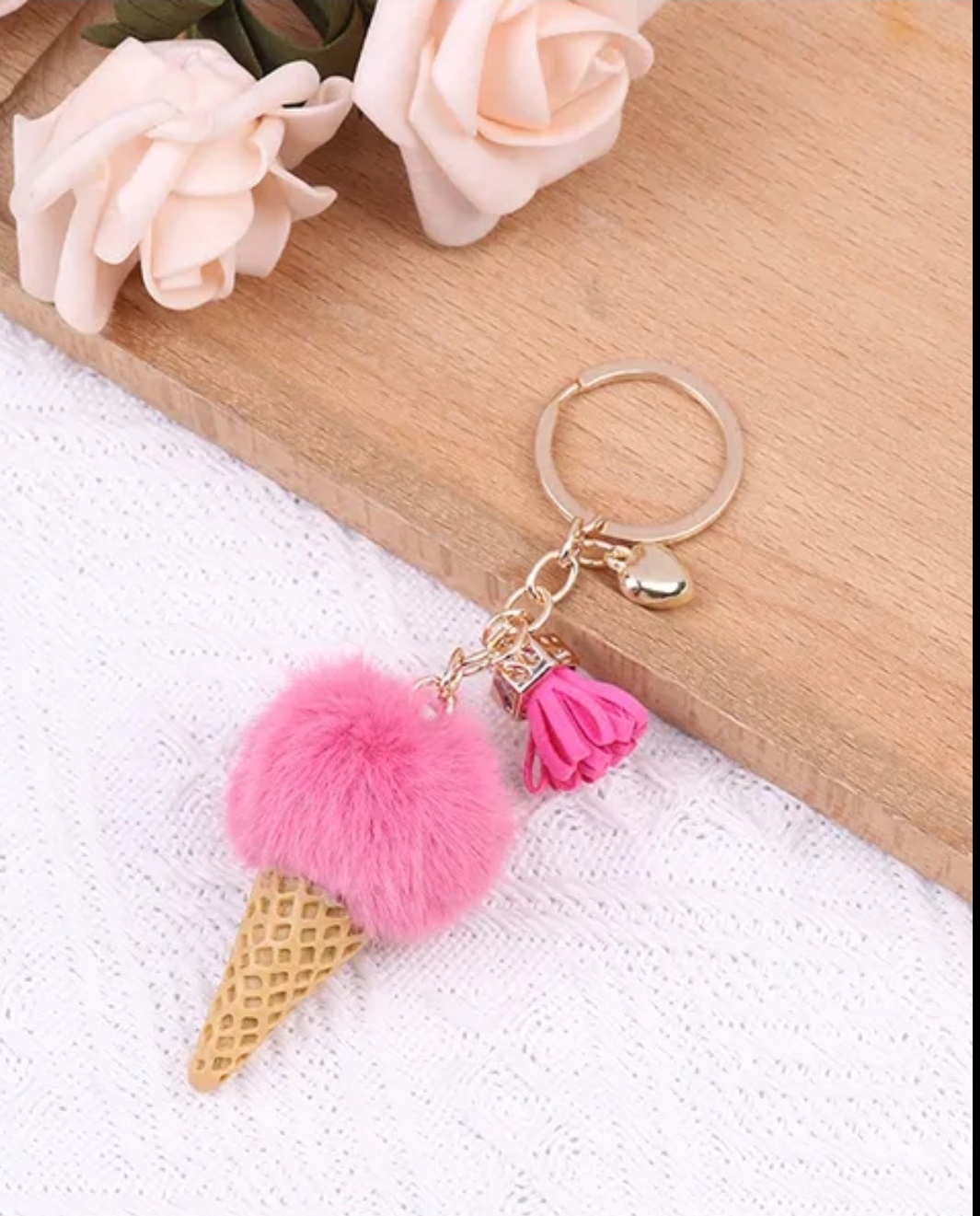 Breloczek Lód Rożek Ice Cream Deserek Wafelek Puch Puszek Nagroda Algida