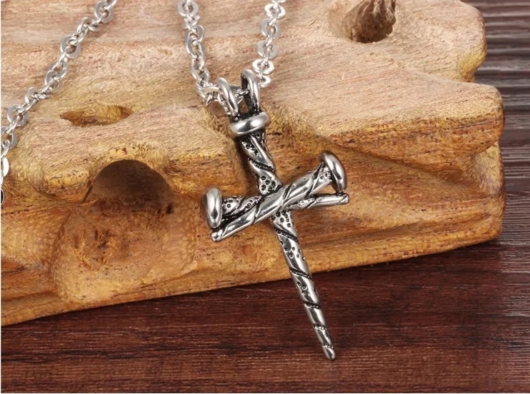 Krzyż z Coventry Święta Góra Gwoździe z Krzyża IHS