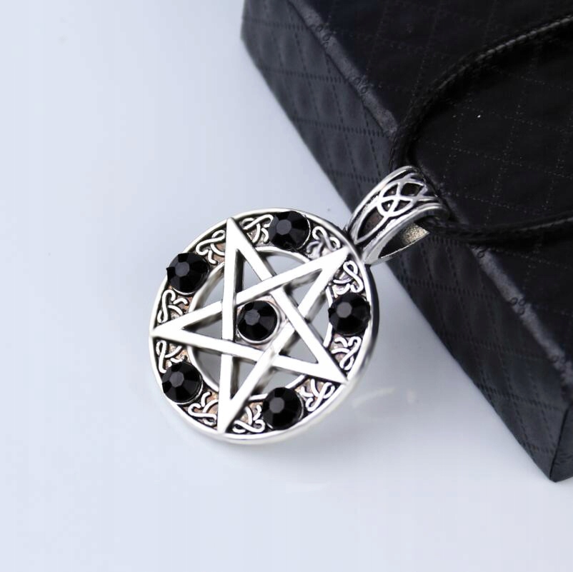 Naszyjnik Pentagram Black Stone Supernatural Nie z Tego Świata Sam Impala