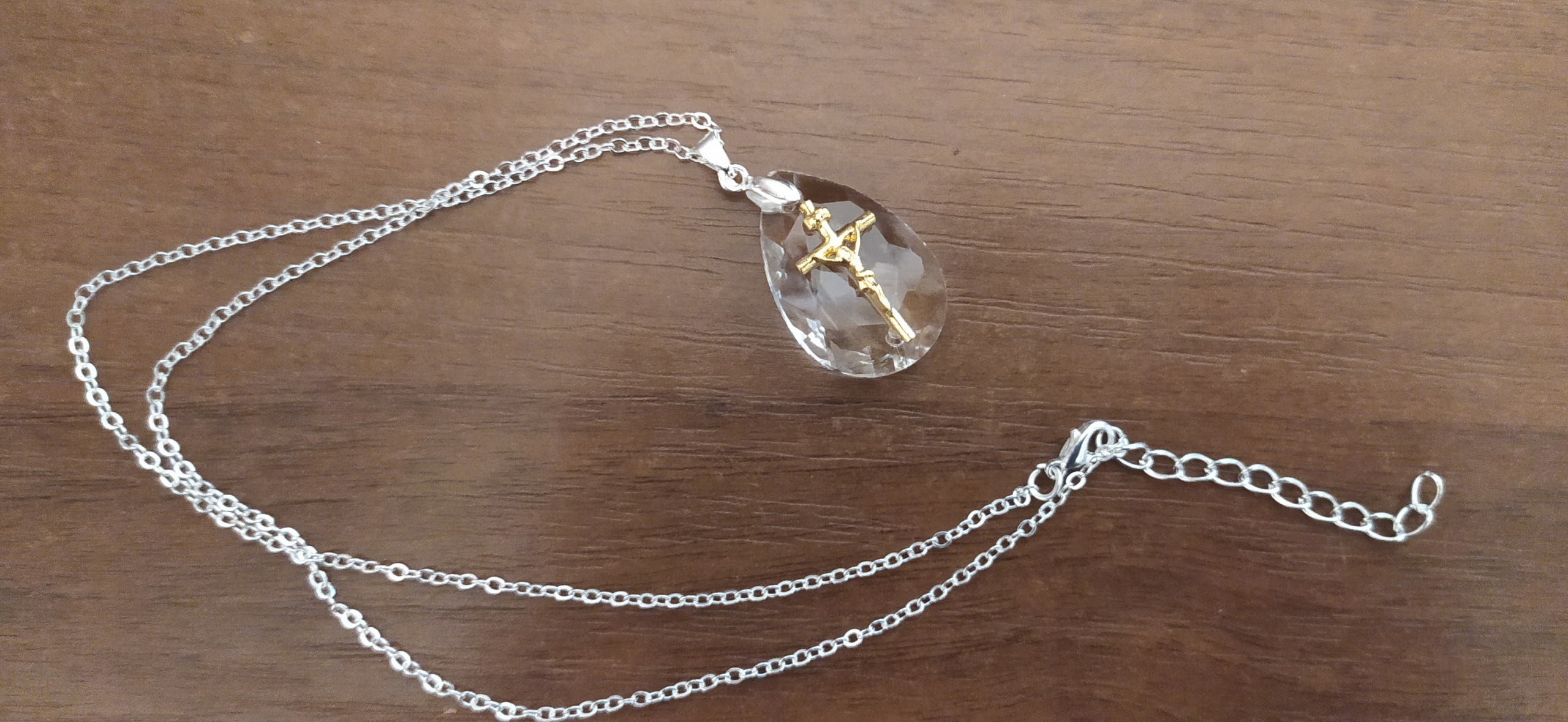 Krzyż INRI Gold Łezka Kryształ Jezus Chrystus Bóg