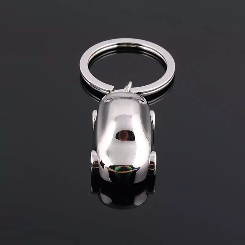 Brelok Samochodzik Cars Srebrny Tuning Ozdoba Breloczek do kluczy Zawieszka