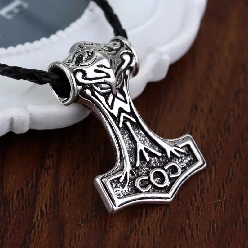 Naszyjnik Totem Amulet Mjolnir Thor Odyn Runy Młot