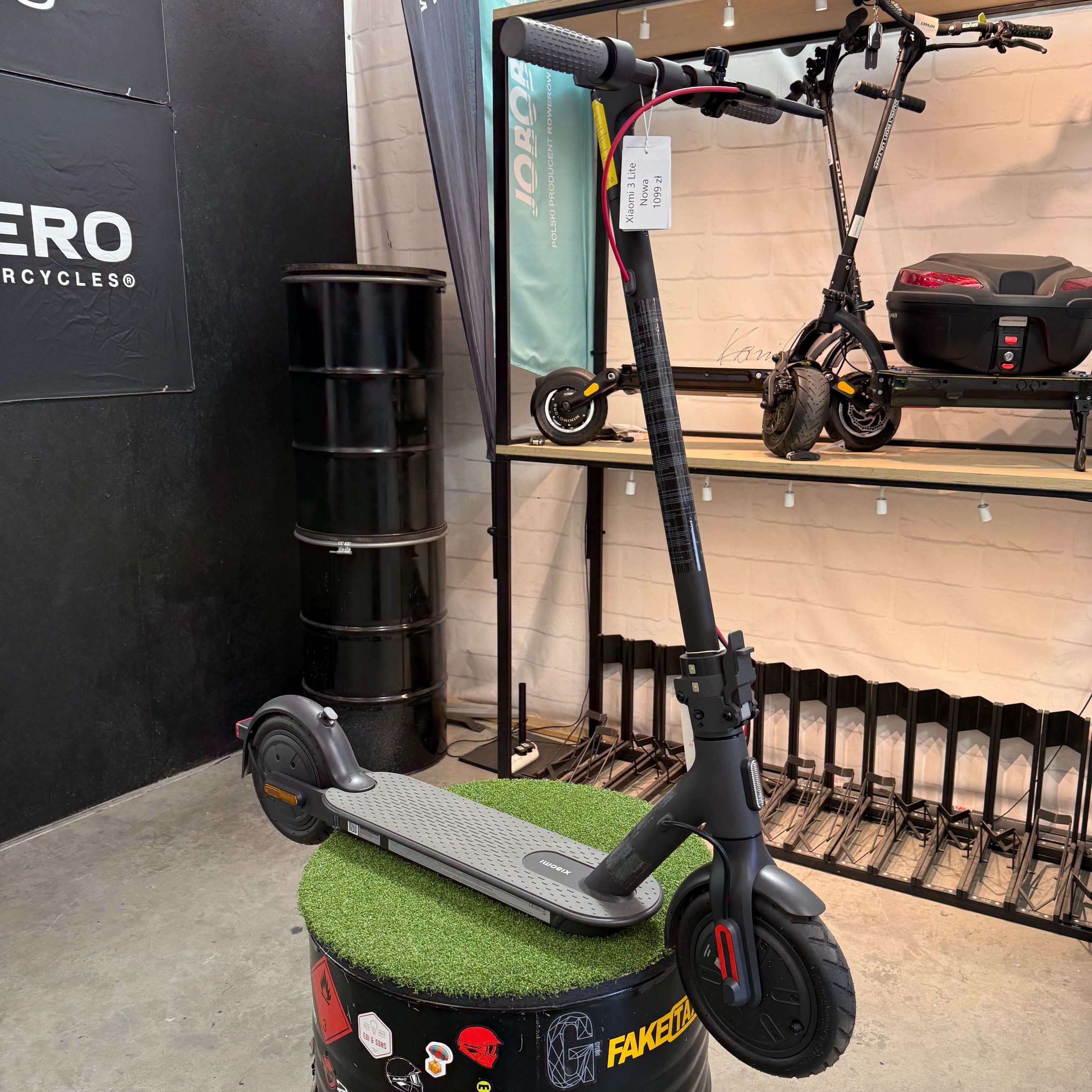 Hulajnoga elektryczna XIAOMI 3 Lite Czarny