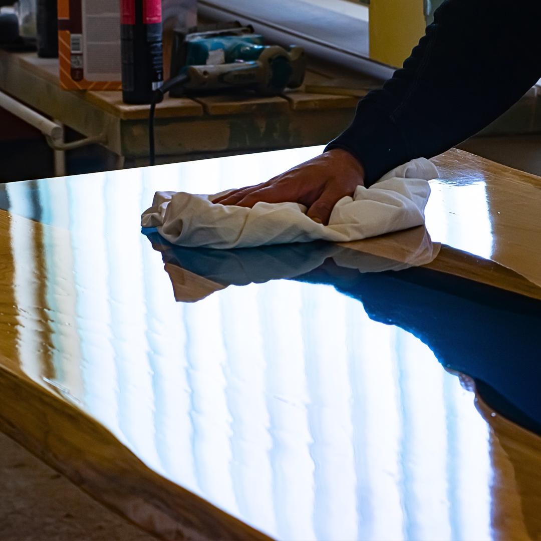 Pasta polerska do żywic i laminatów Super Finish 100g żywica epoksydowa