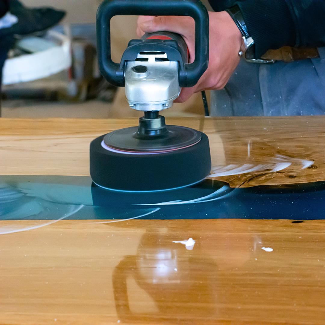 Pasta polerska do żywic i laminatów Super Finish 100g żywica epoksydowa