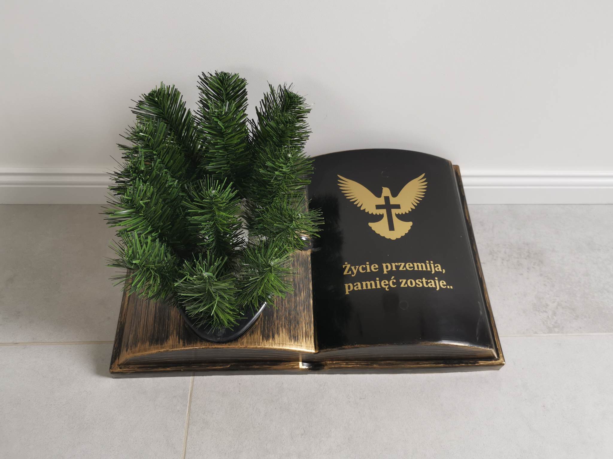 KSIĘGA na grób Podkład do stroików sztucznych Czarna ze złotym z doniczką