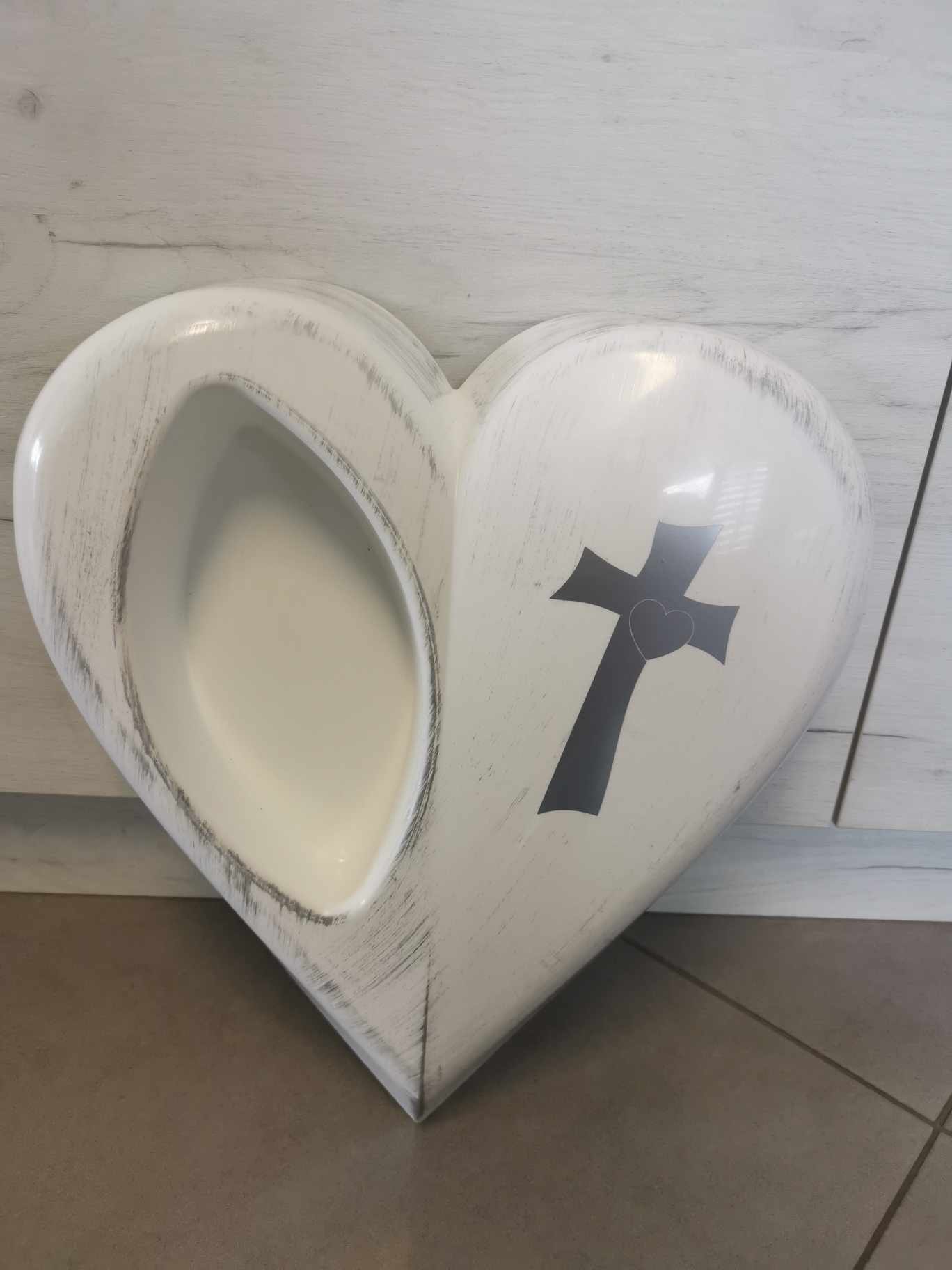 Stroik na grób cmentarz Kompozycja nagrobna funeralna SERCE Krzyż