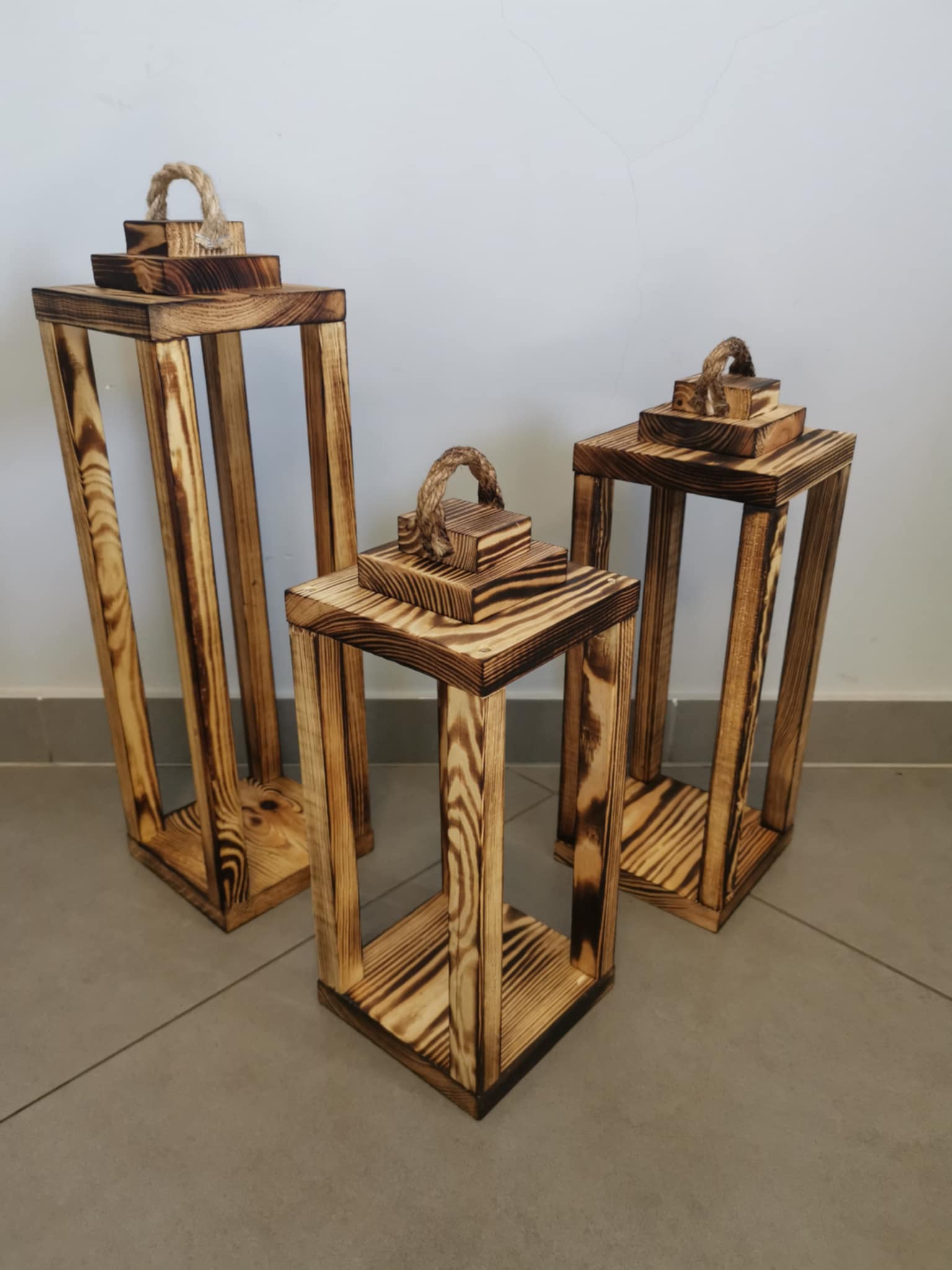 Zestaw 3 Lampionów 35 40 50 cm LAMPIONY DREWNIANE Baza pod stroik Dekor nr8