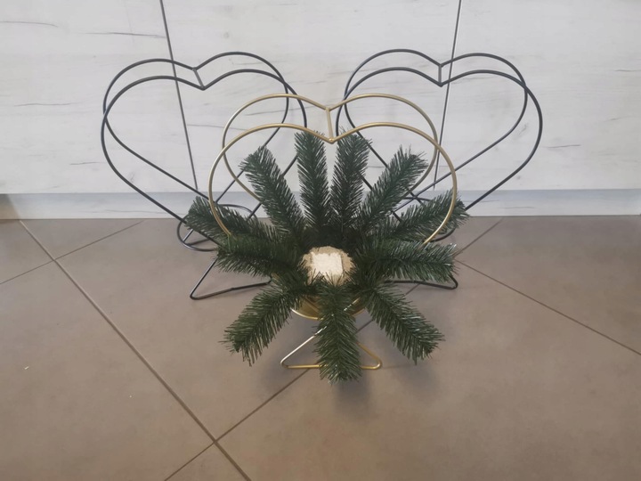 Stelaż Baza metalowa Konstrukcja do kompozycji florystycznych BIAŁE SERCE