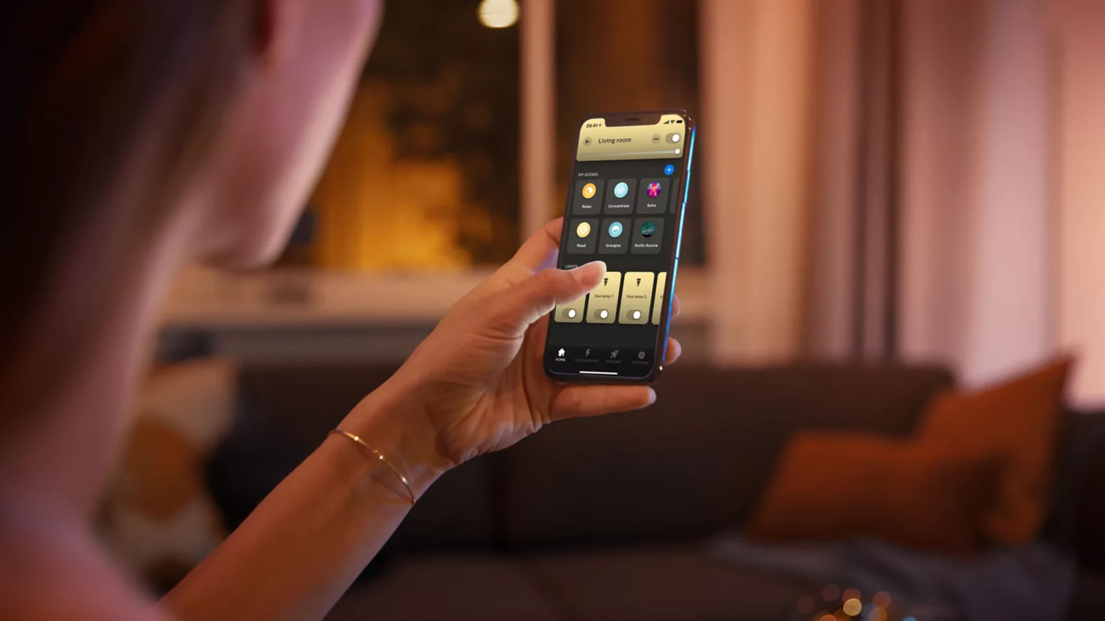 Lampka Biurkowa LED Nocna 8W 800lm IP20 White Ambiance TW Biała Inteligentna SMART Zigbee Bluetooth Wellner Philips HUE - pierwsza cecha produktu