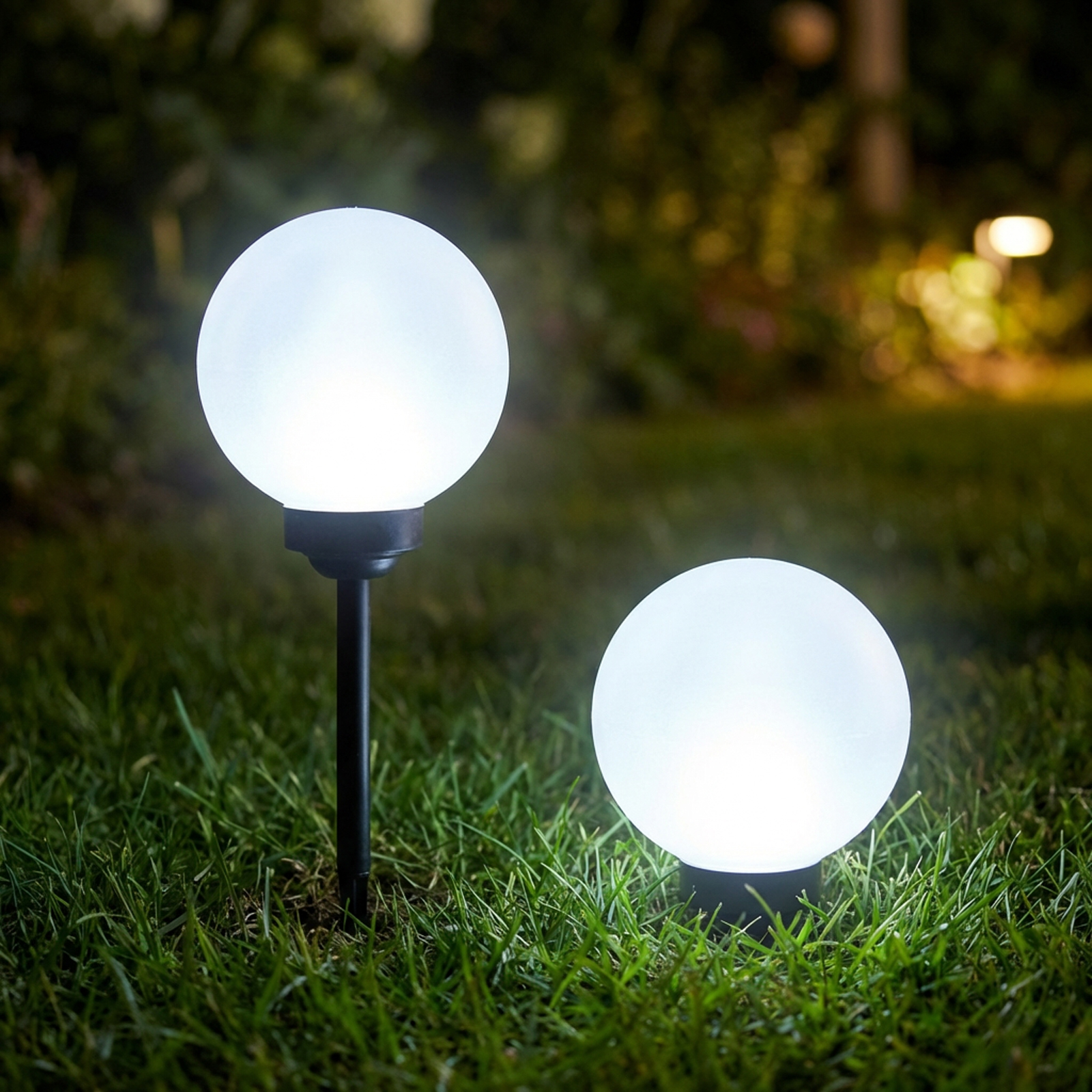 Lampa Solarna Ogrodowa LED 6500K IP44 20cm Wbijana Naziemna Biała Kulka ATRIS LUMILED - trzecia cecha produktu