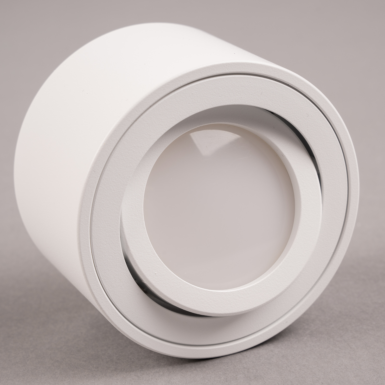 Oprawa Natynkowa HALOGENOWA Tuba Spot Ruchoma Okrągła Biała 50mm + Wkład LED 5W 3000K  AMAT-S LUMILED - trzecia cecha produktu